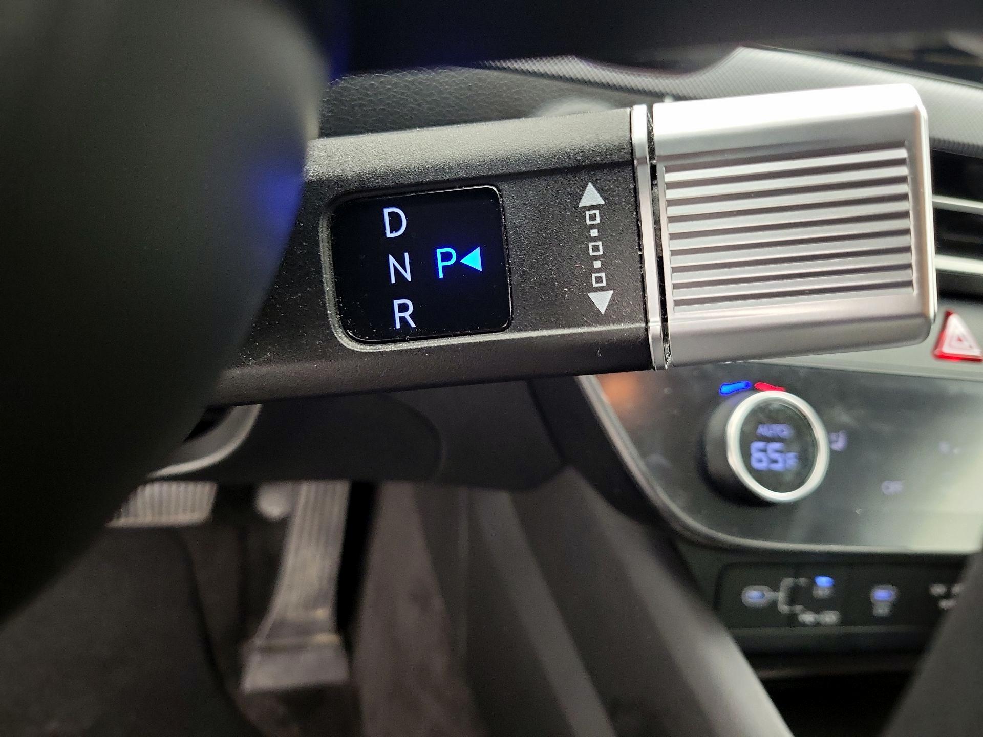 Thumbnail: 2025 Hyundai Sonata - 17