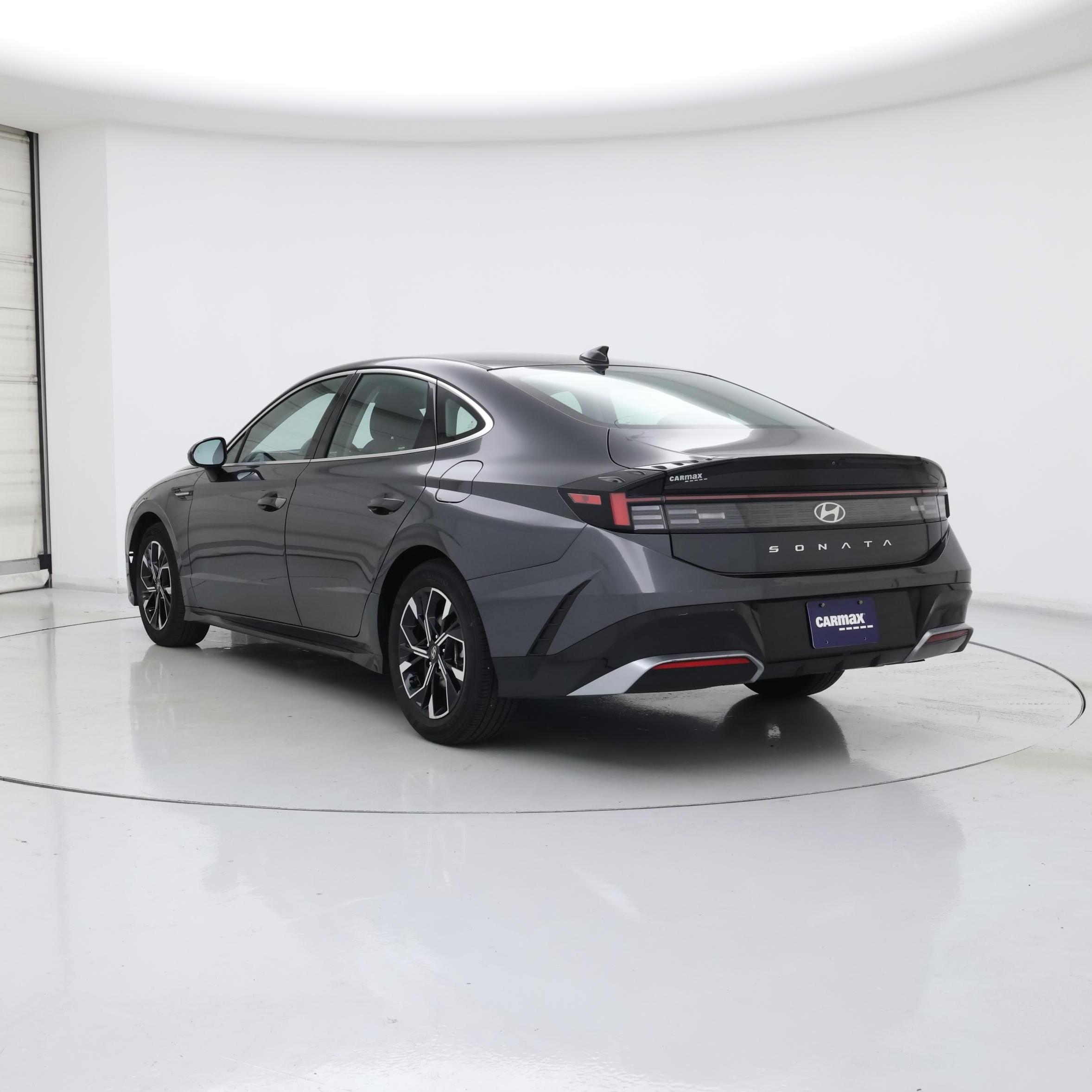 Thumbnail: 2025 Hyundai Sonata - 2