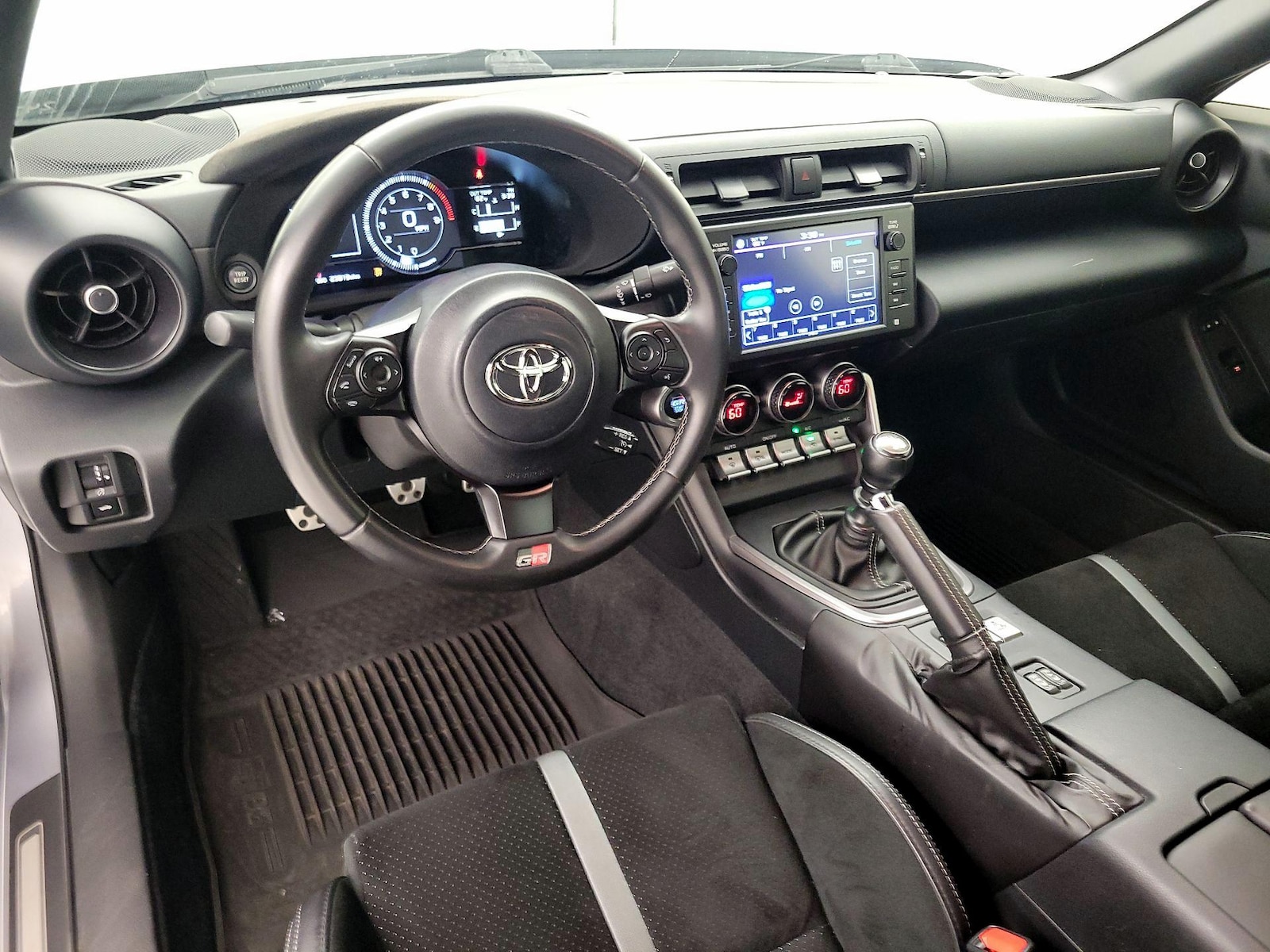 2023 Toyota GR86 Premium - Photo 10