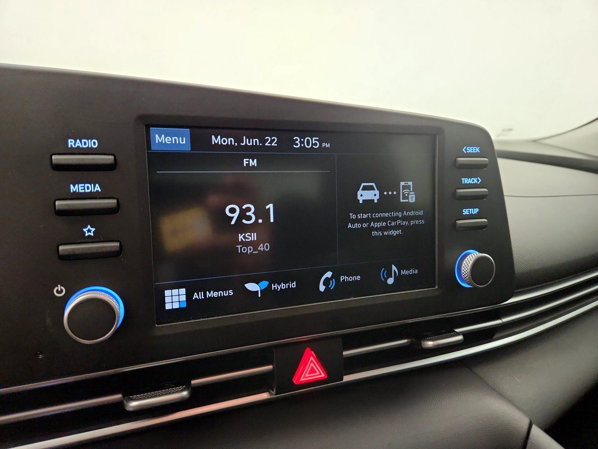 Thumbnail: 2025 Hyundai Elantra - 14