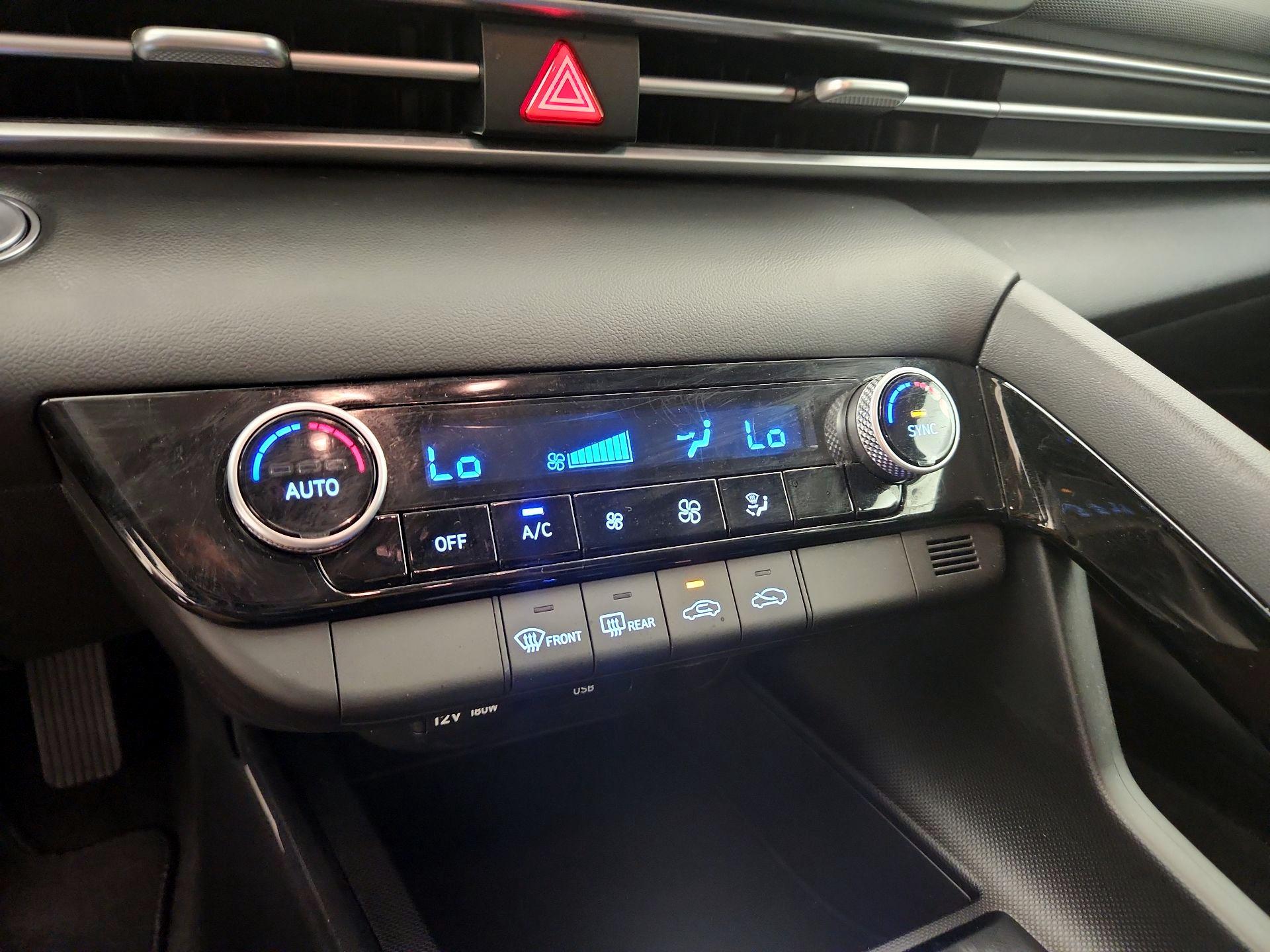 Thumbnail: 2025 Hyundai Elantra - 15
