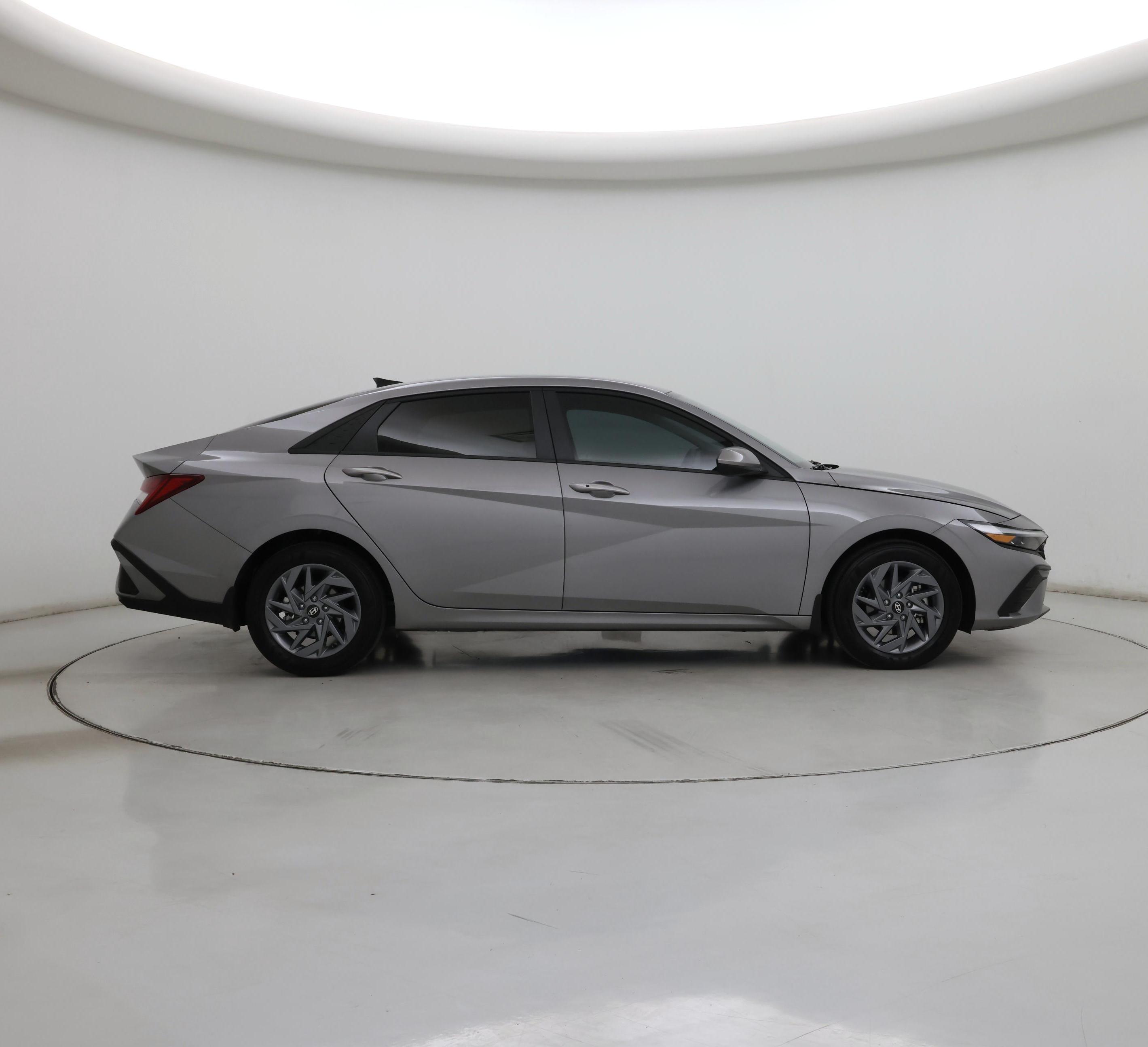 Thumbnail: 2025 Hyundai Elantra - 7