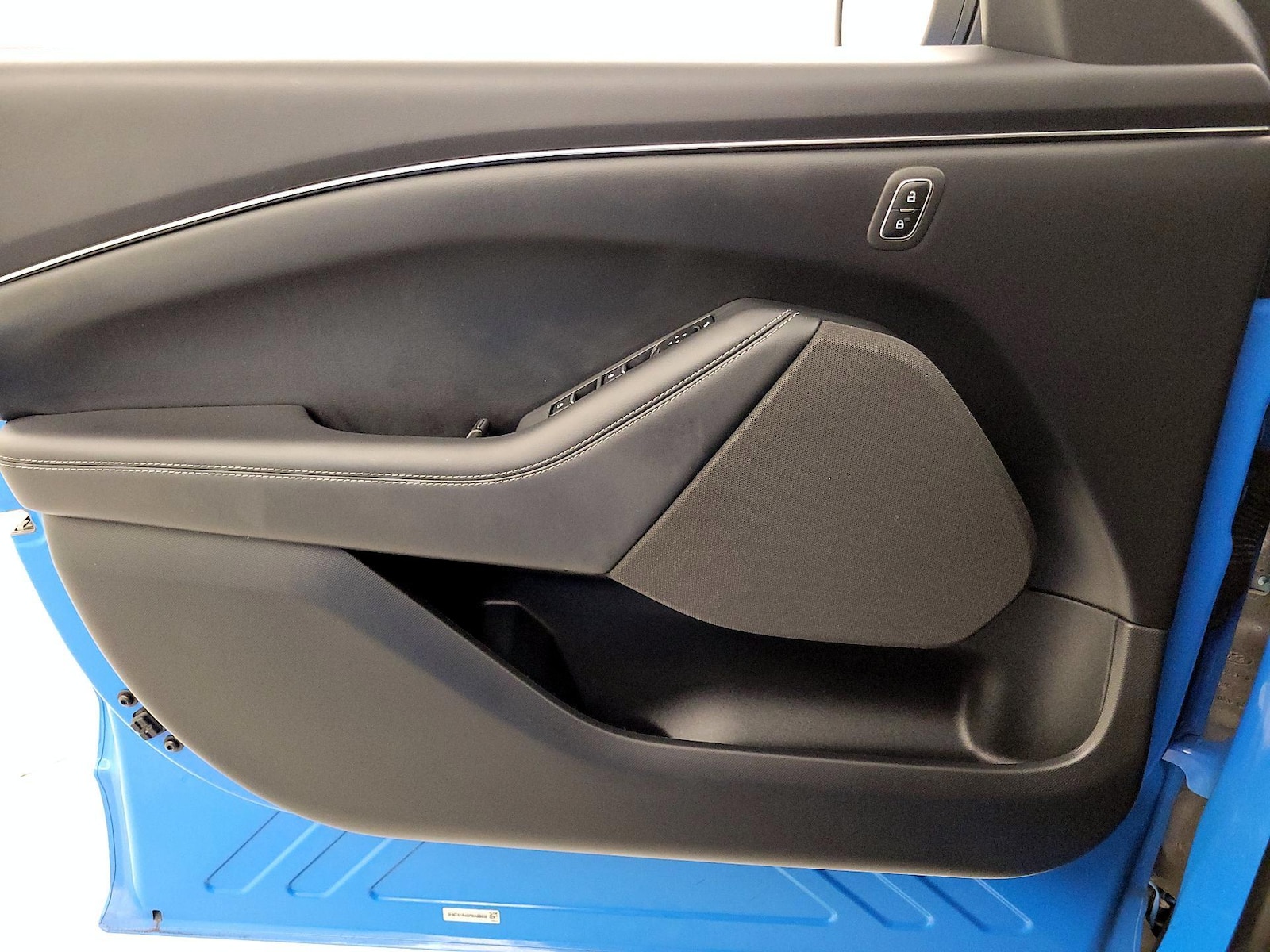 2023 Ford Mustang Mach-E Select RWD - Photo 13