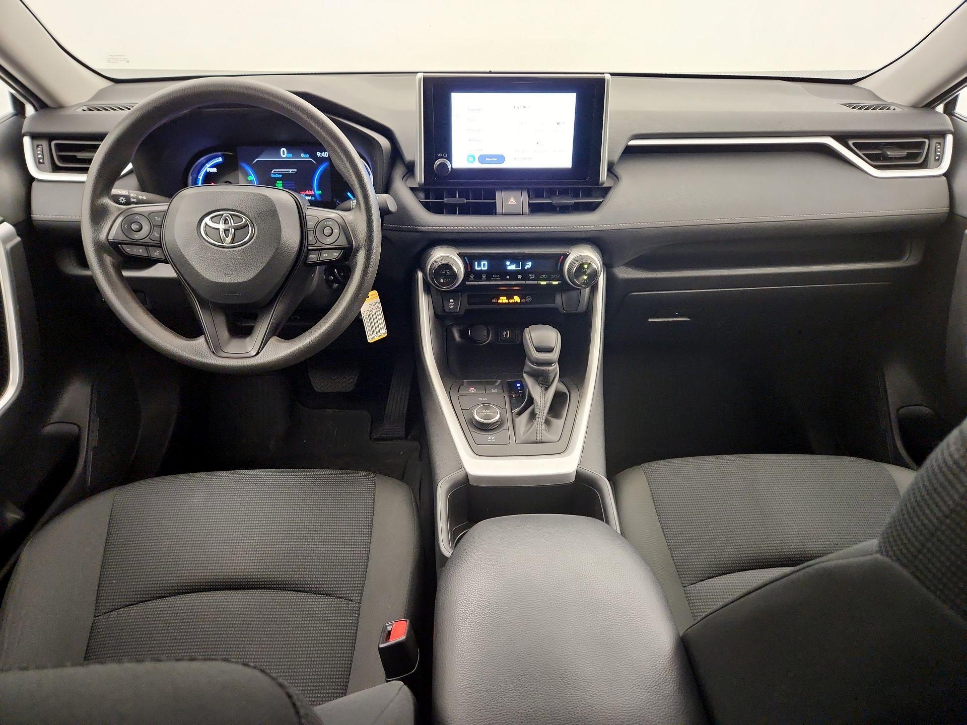 Thumbnail: 2024 Toyota RAV4 - 9