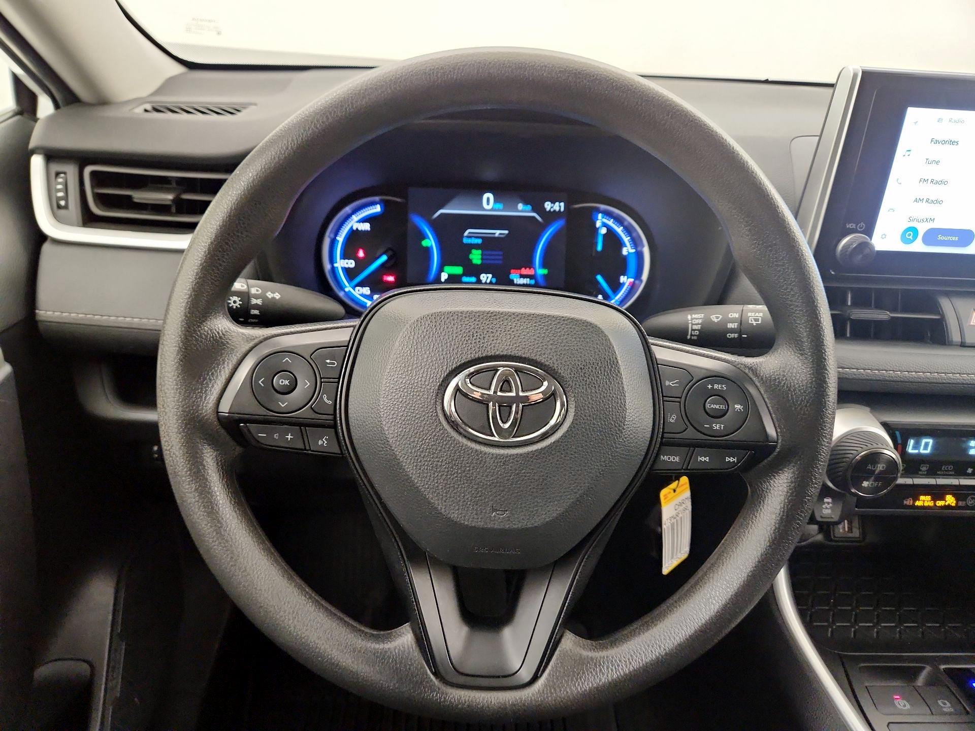 Thumbnail: 2024 Toyota RAV4 - 10