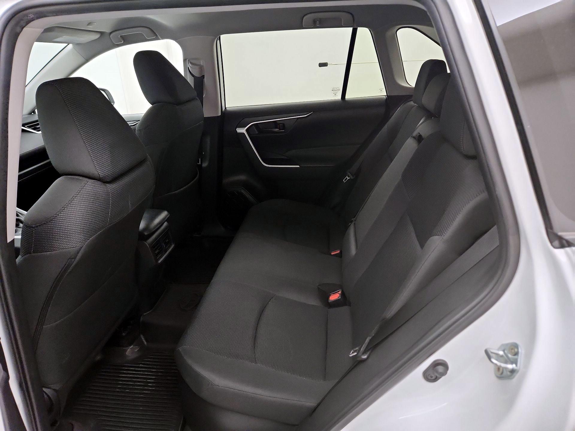 Thumbnail: 2024 Toyota RAV4 - 19