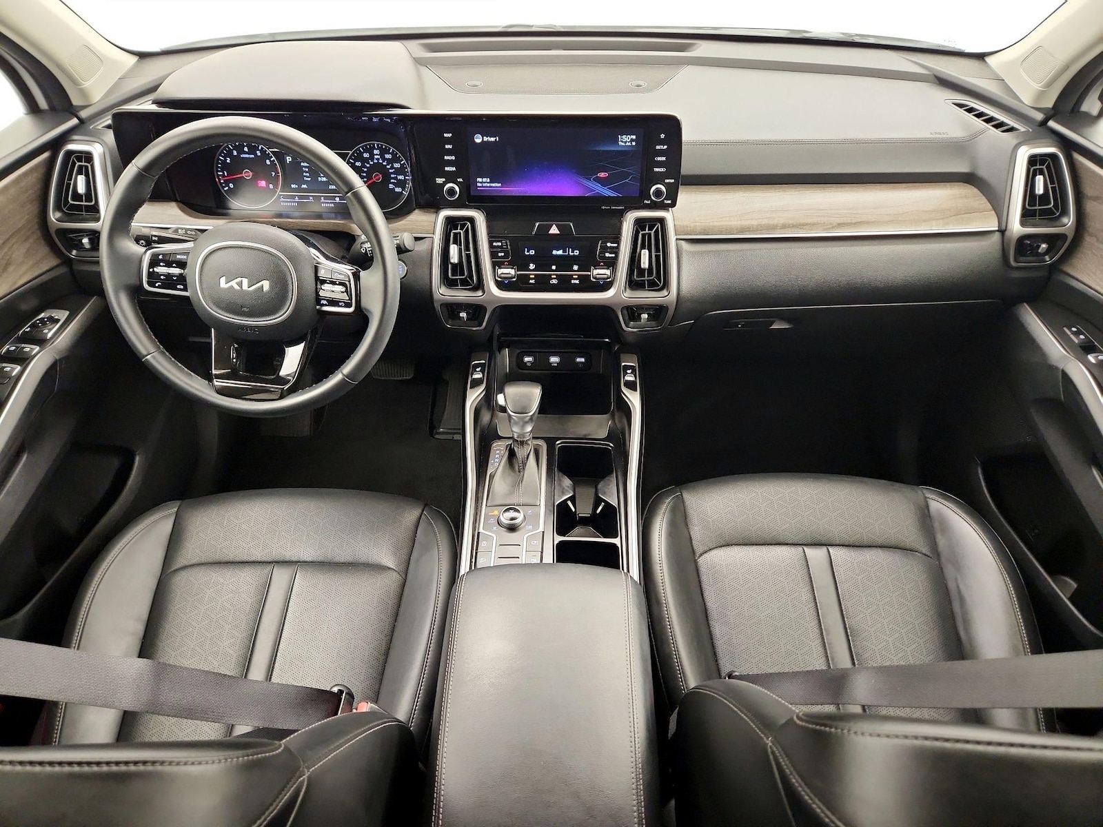 2022 Kia Sorento X-Line S - Photo 10