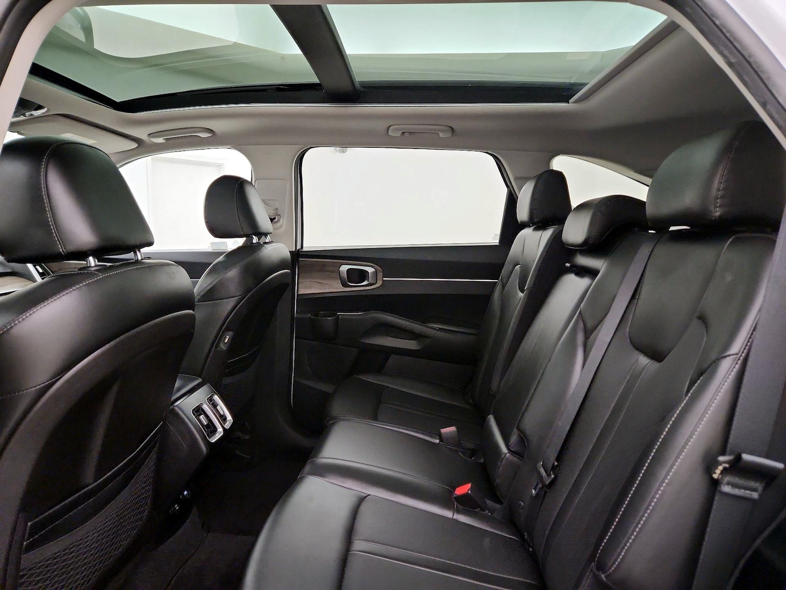 2022 Kia Sorento X-Line S - Photo 27