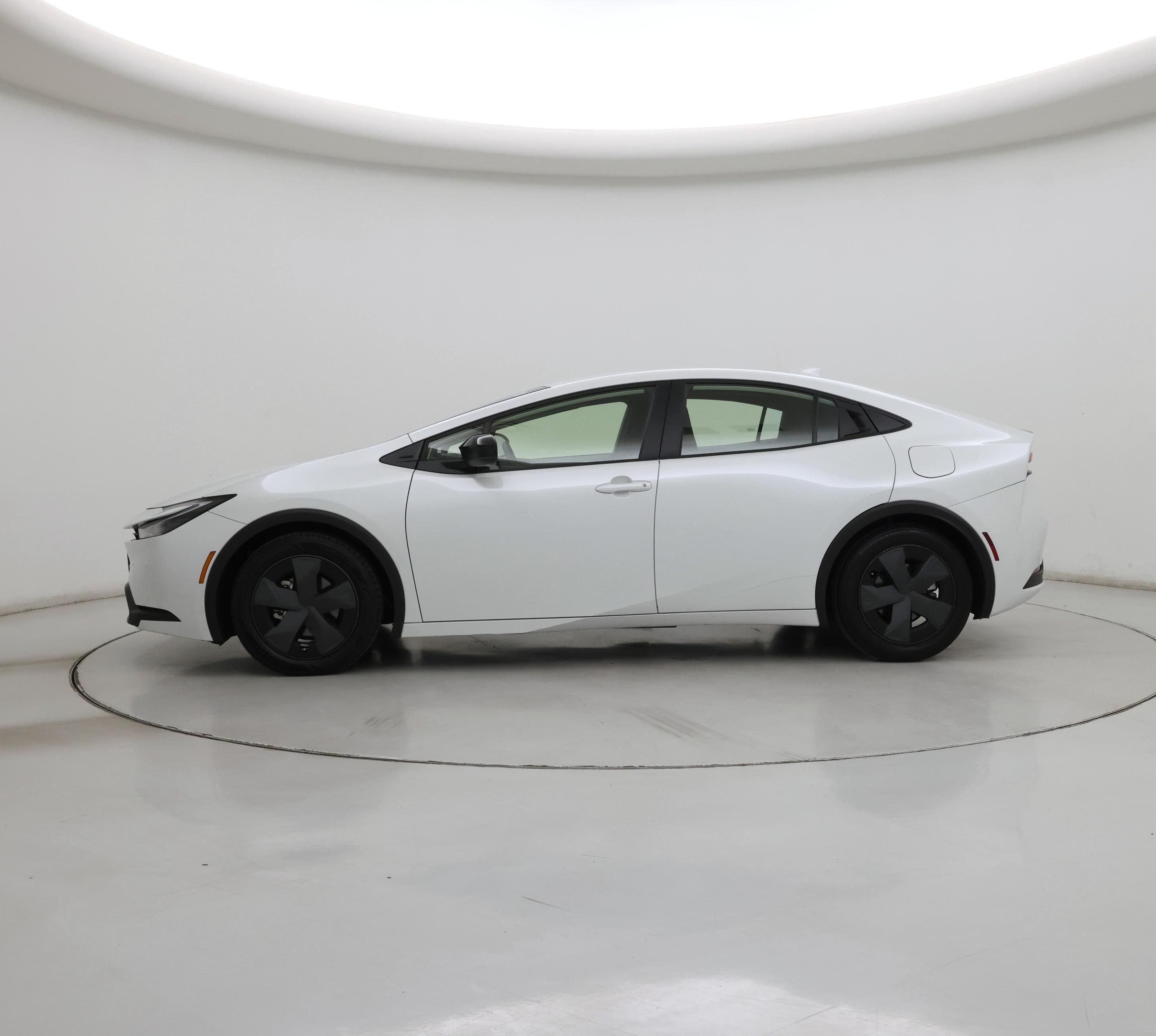 Thumbnail: 2024 Toyota Prius - 3