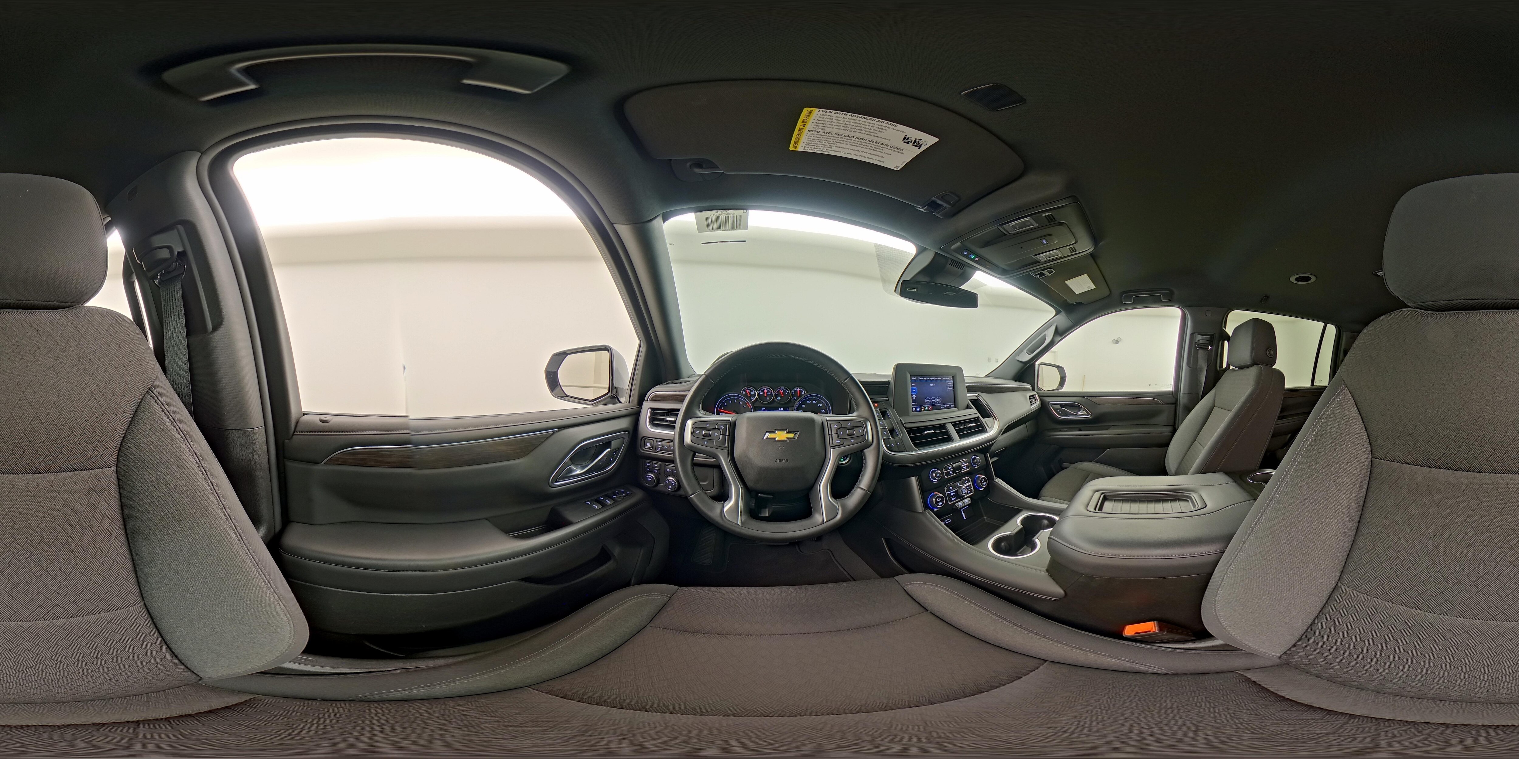 2024 Chevrolet Suburban LS - Photo 28