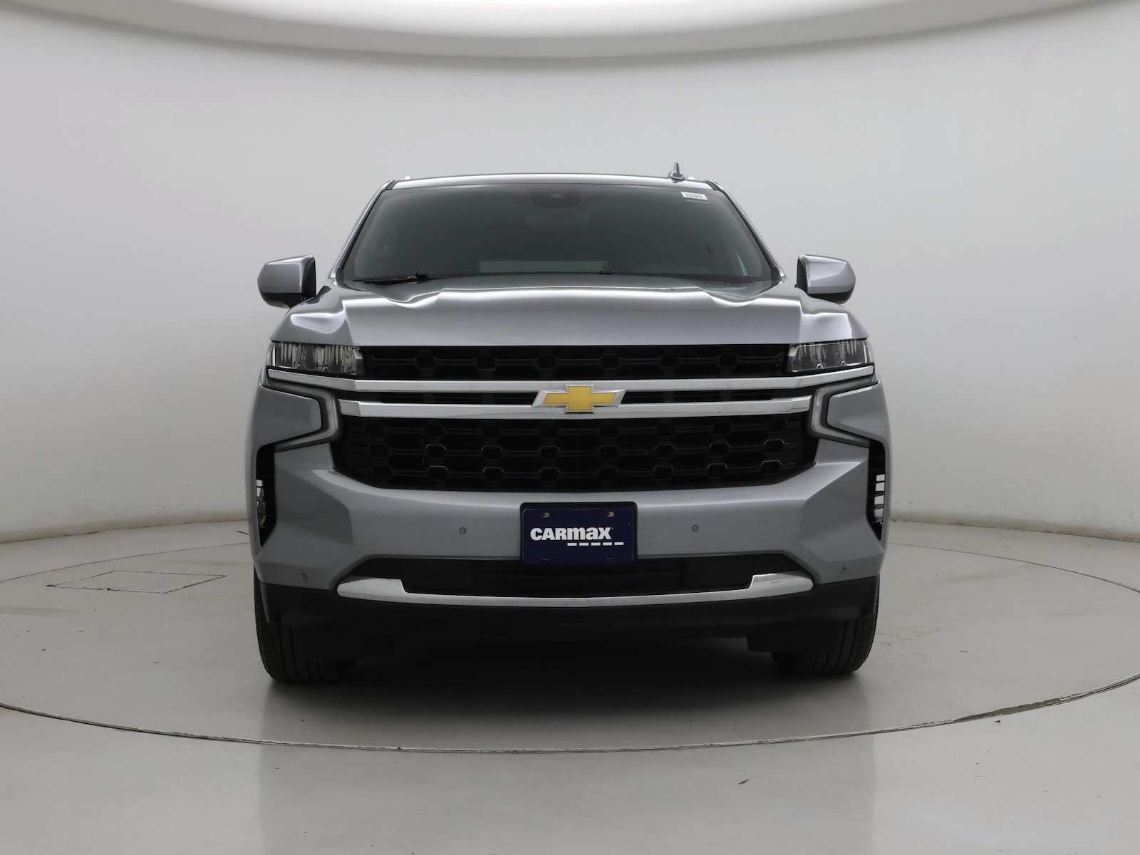2024 Chevrolet Suburban LS - Photo 6