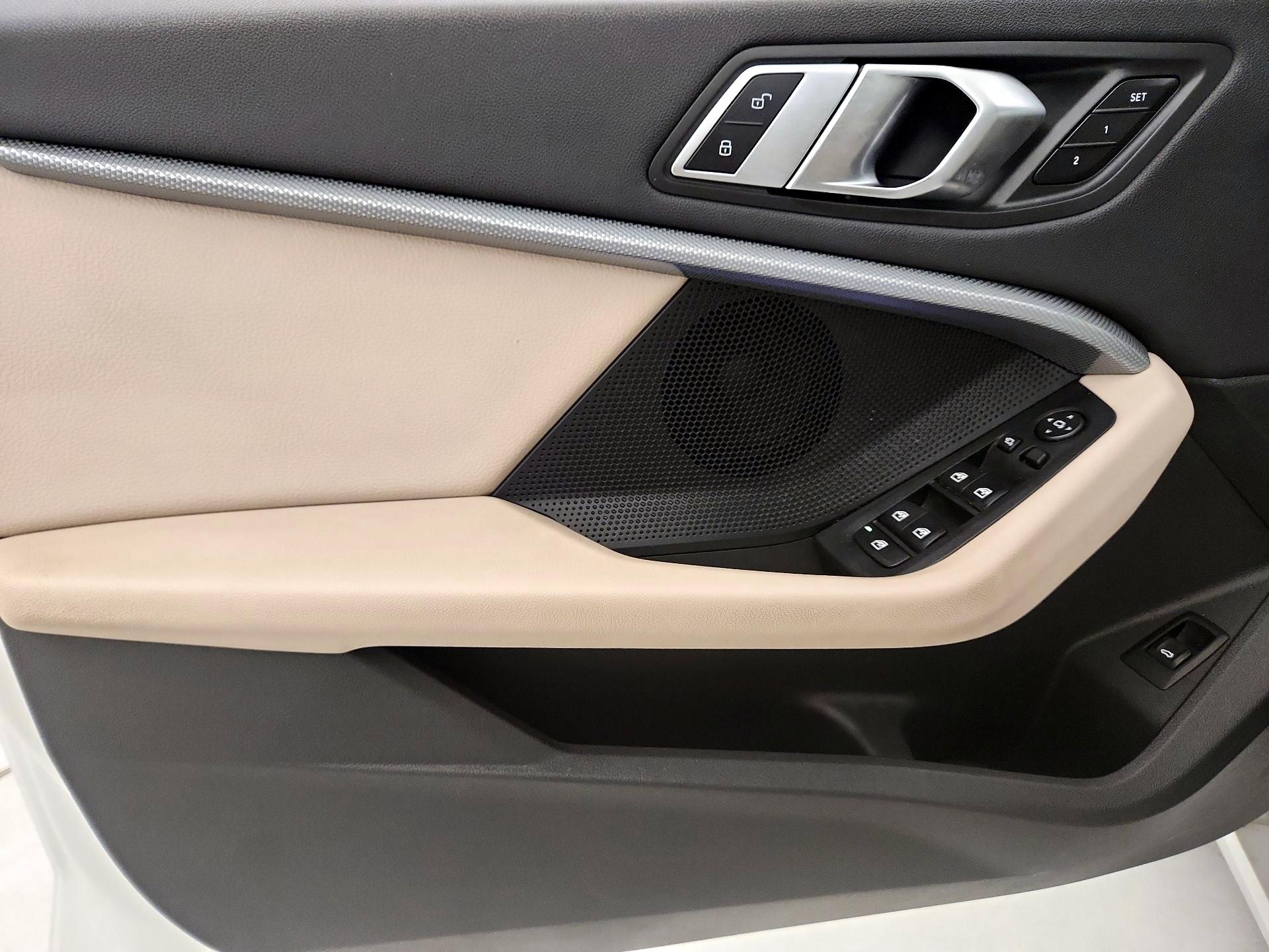 Thumbnail: 2022 BMW 2 Series - 12