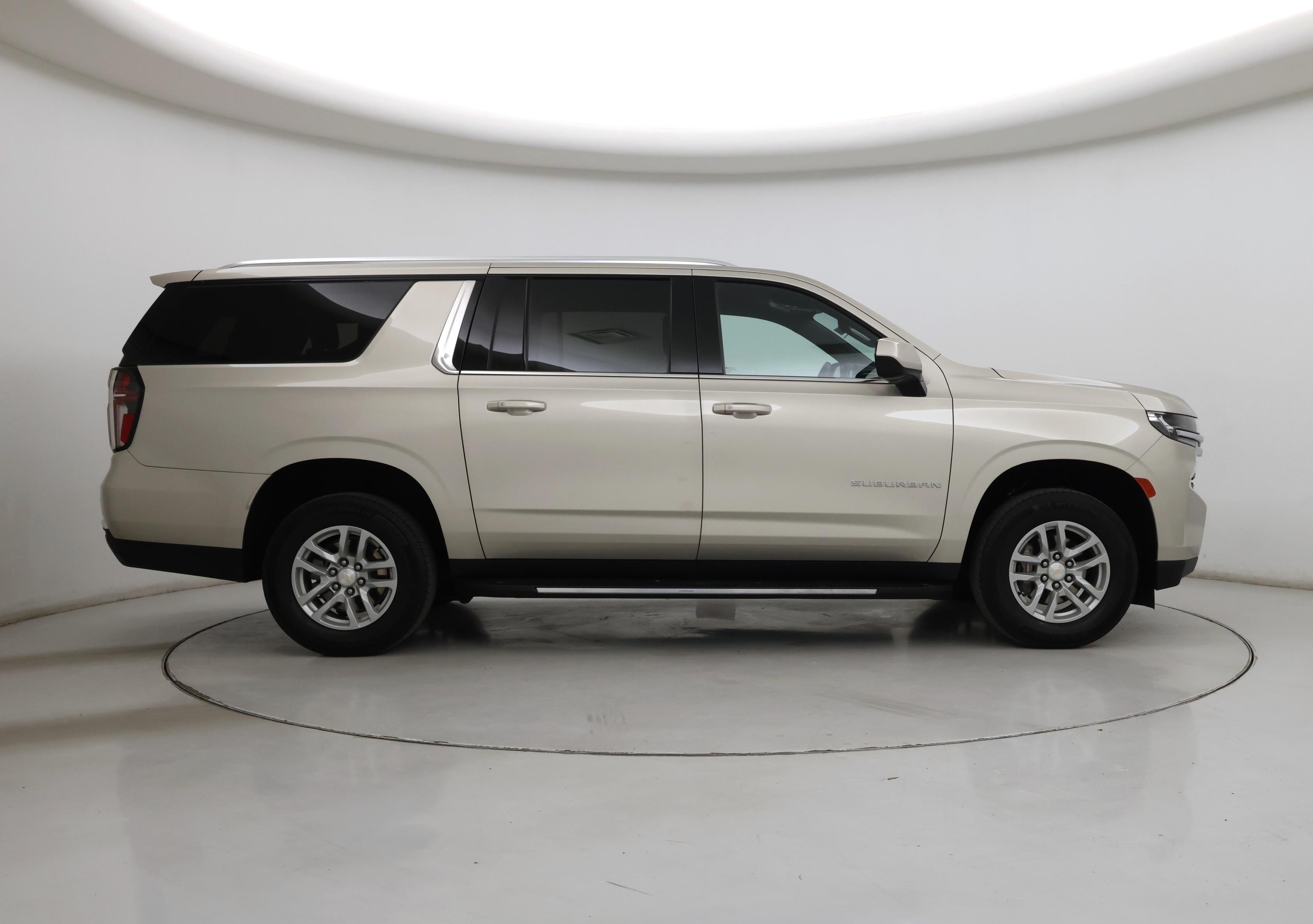Thumbnail: 2024 Chevrolet Suburban - 7
