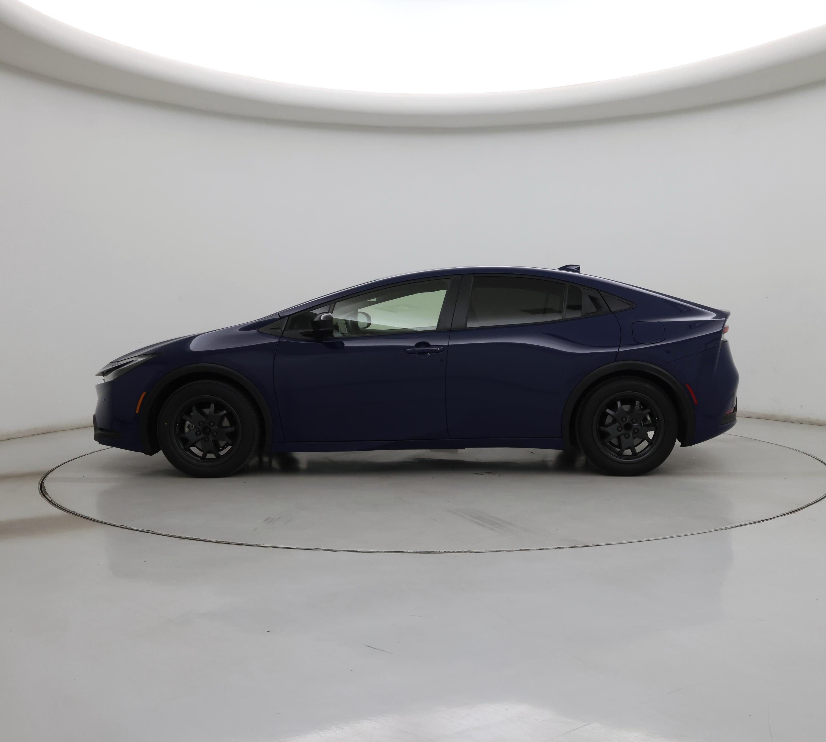 Thumbnail: 2024 Toyota Prius - 3