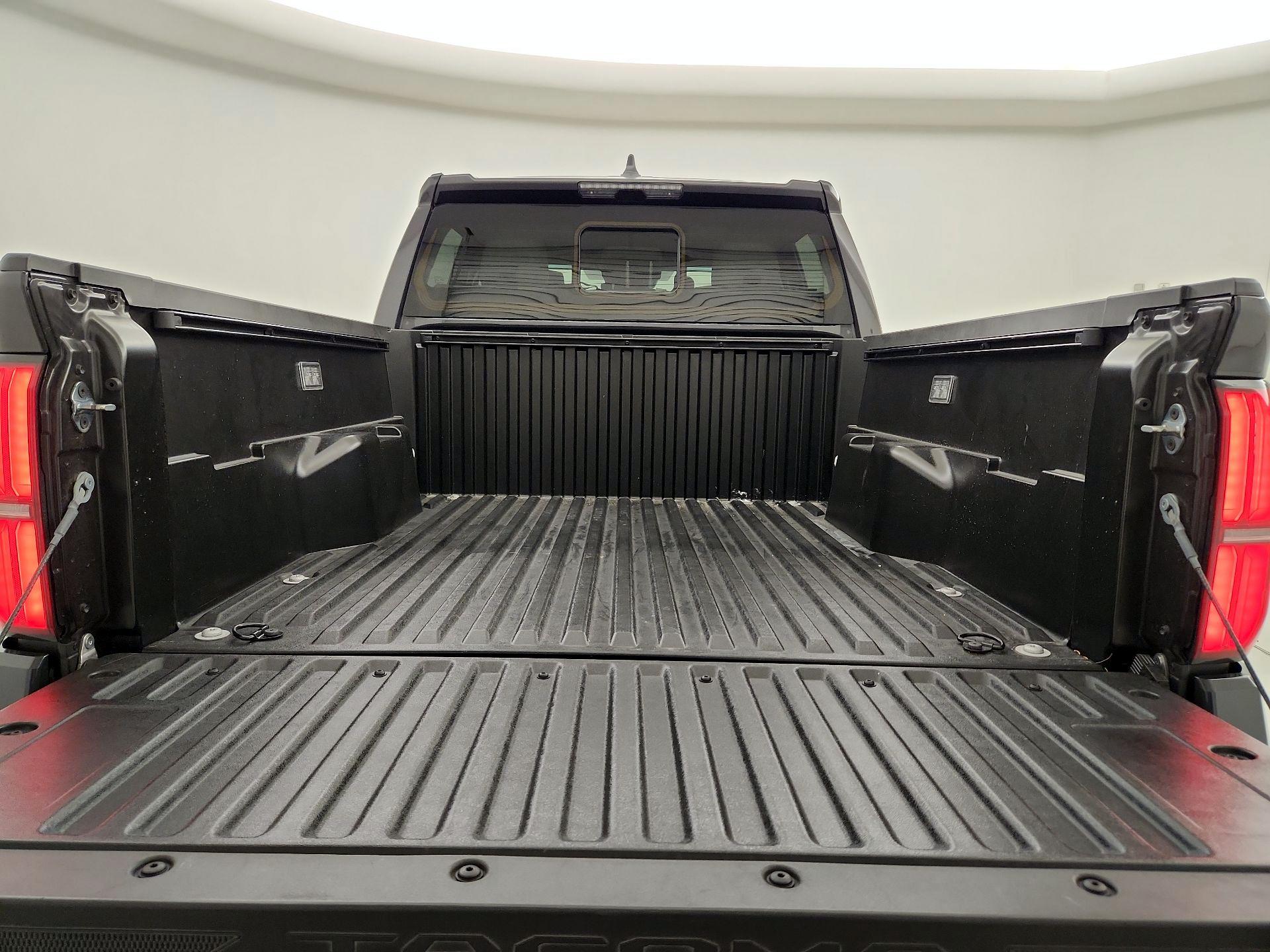Thumbnail: 2025 Toyota Tacoma - 19