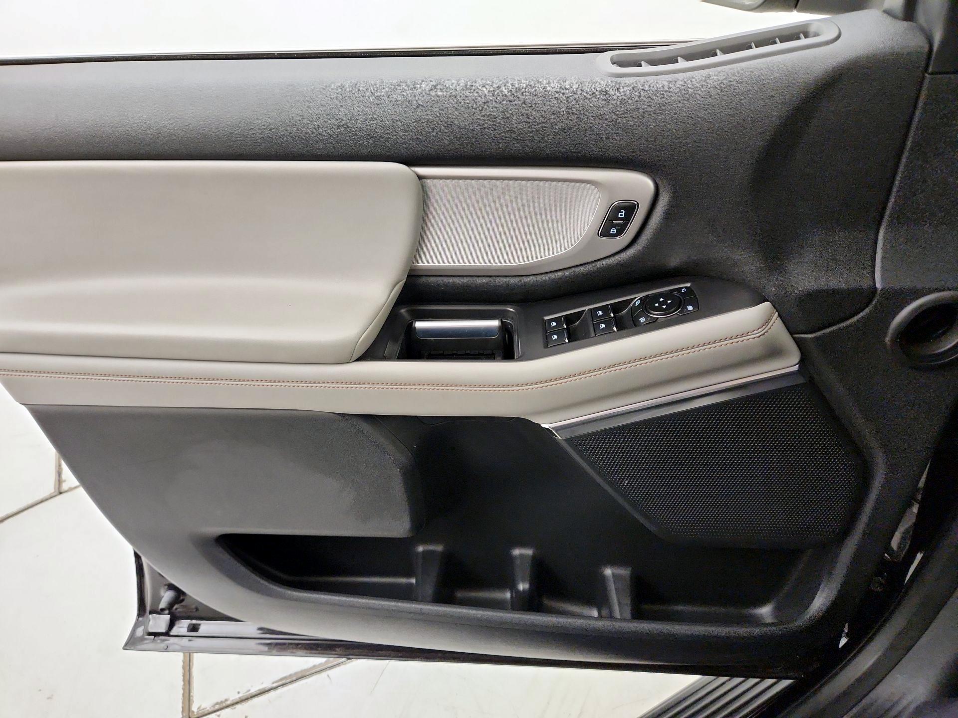 Thumbnail: 2025 Ford Expedition - 12