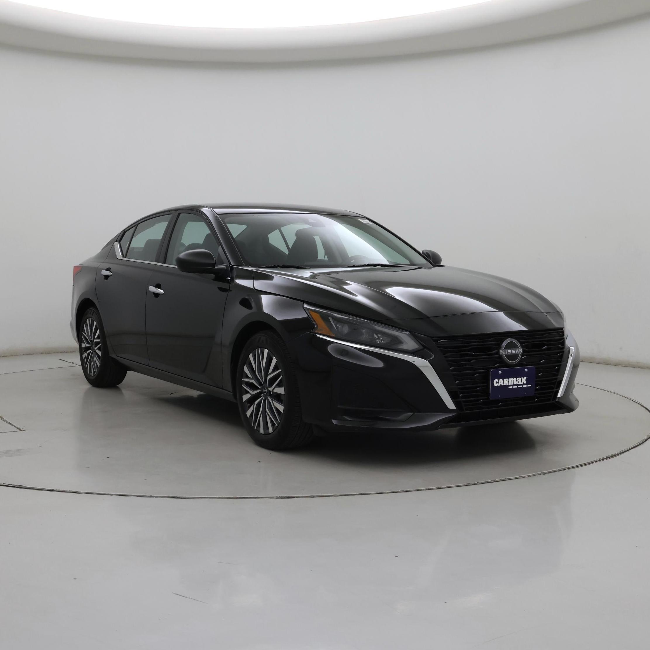 Black 2025 Nissan Altima Sedan Front-Wheel Drive Automatic