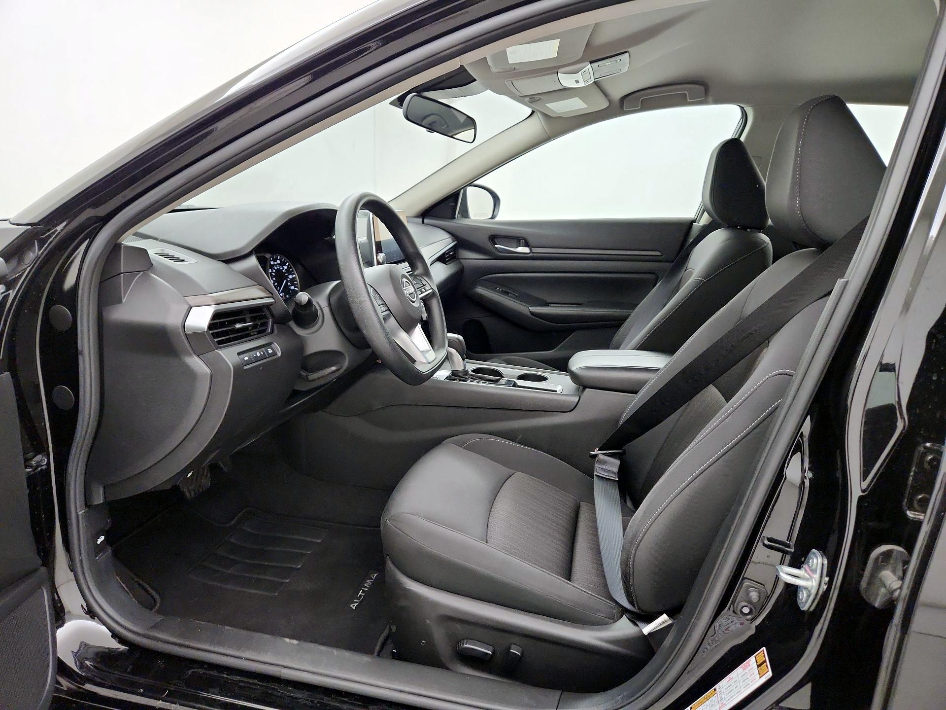 Thumbnail: 2025 Nissan Altima - 11