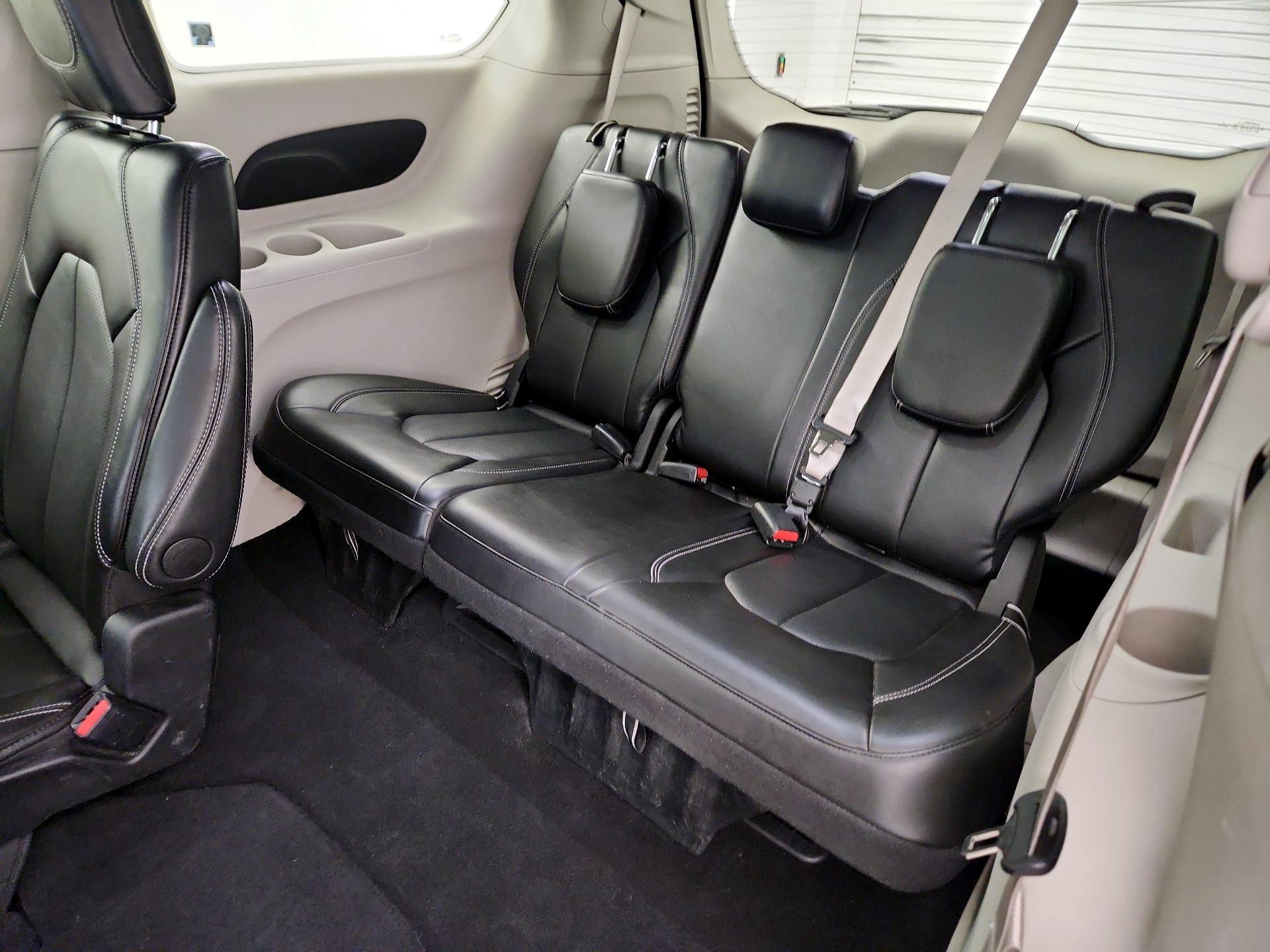 Thumbnail: 2024 Chrysler Pacifica - 20