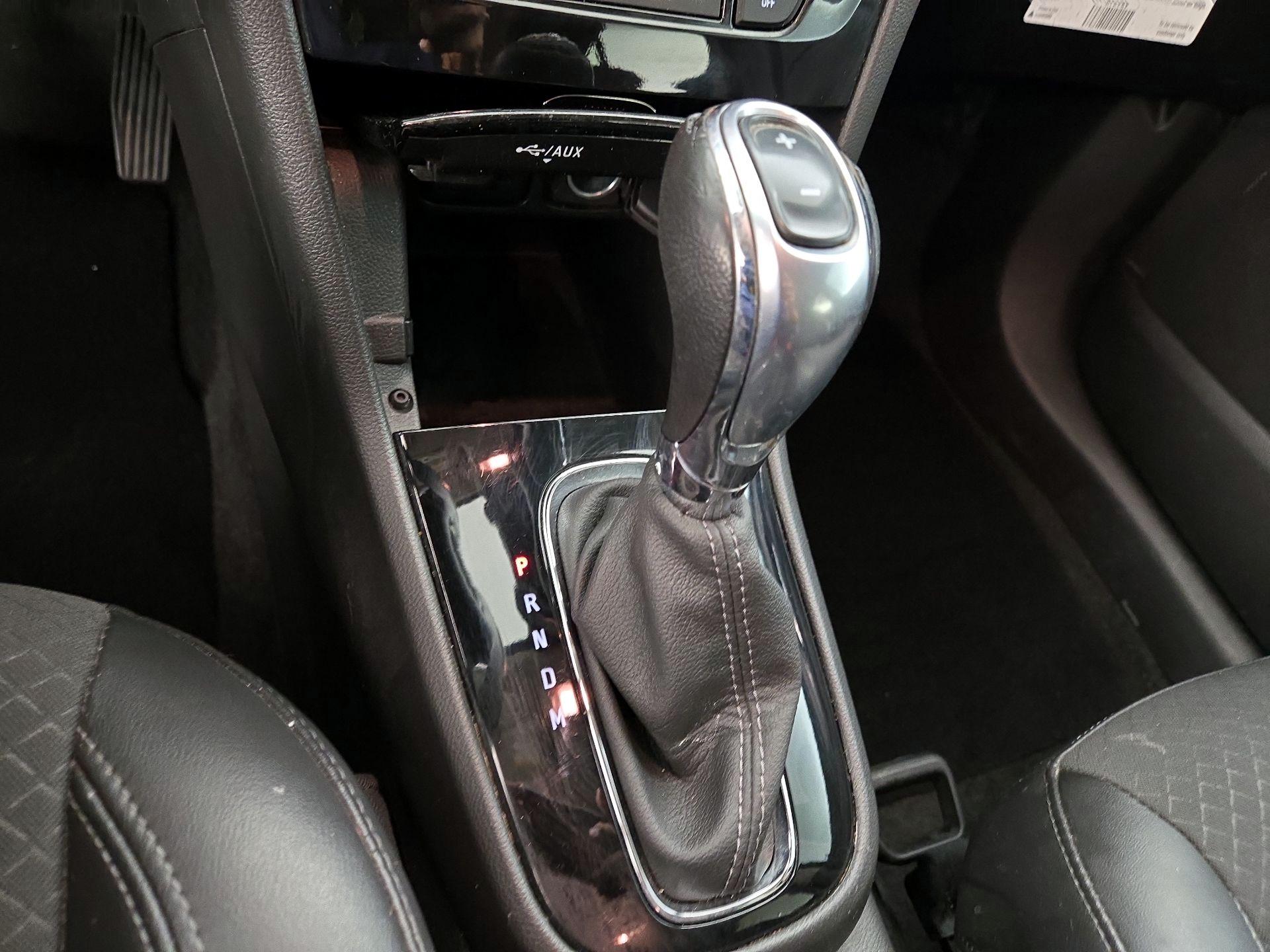 Thumbnail: 2019 Buick Encore - 17