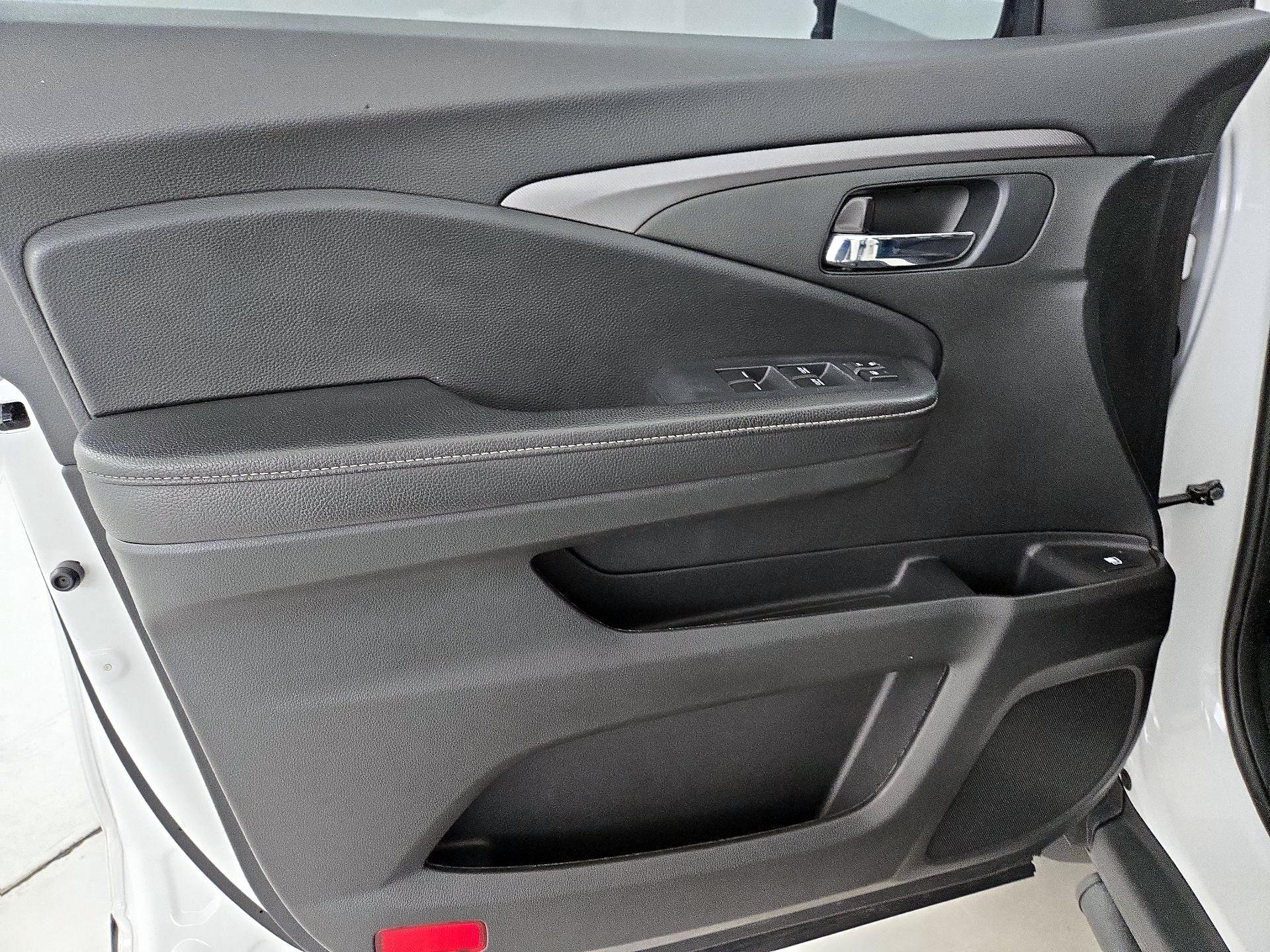 Thumbnail: 2024 Honda Ridgeline - 12