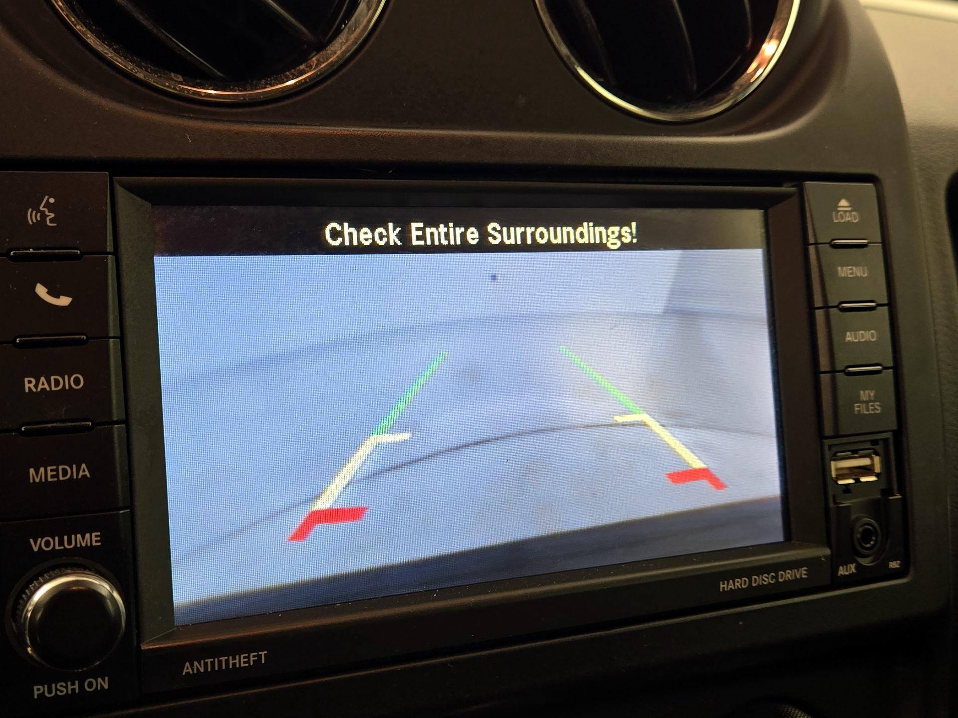 Thumbnail: 2014 Jeep Compass - 13
