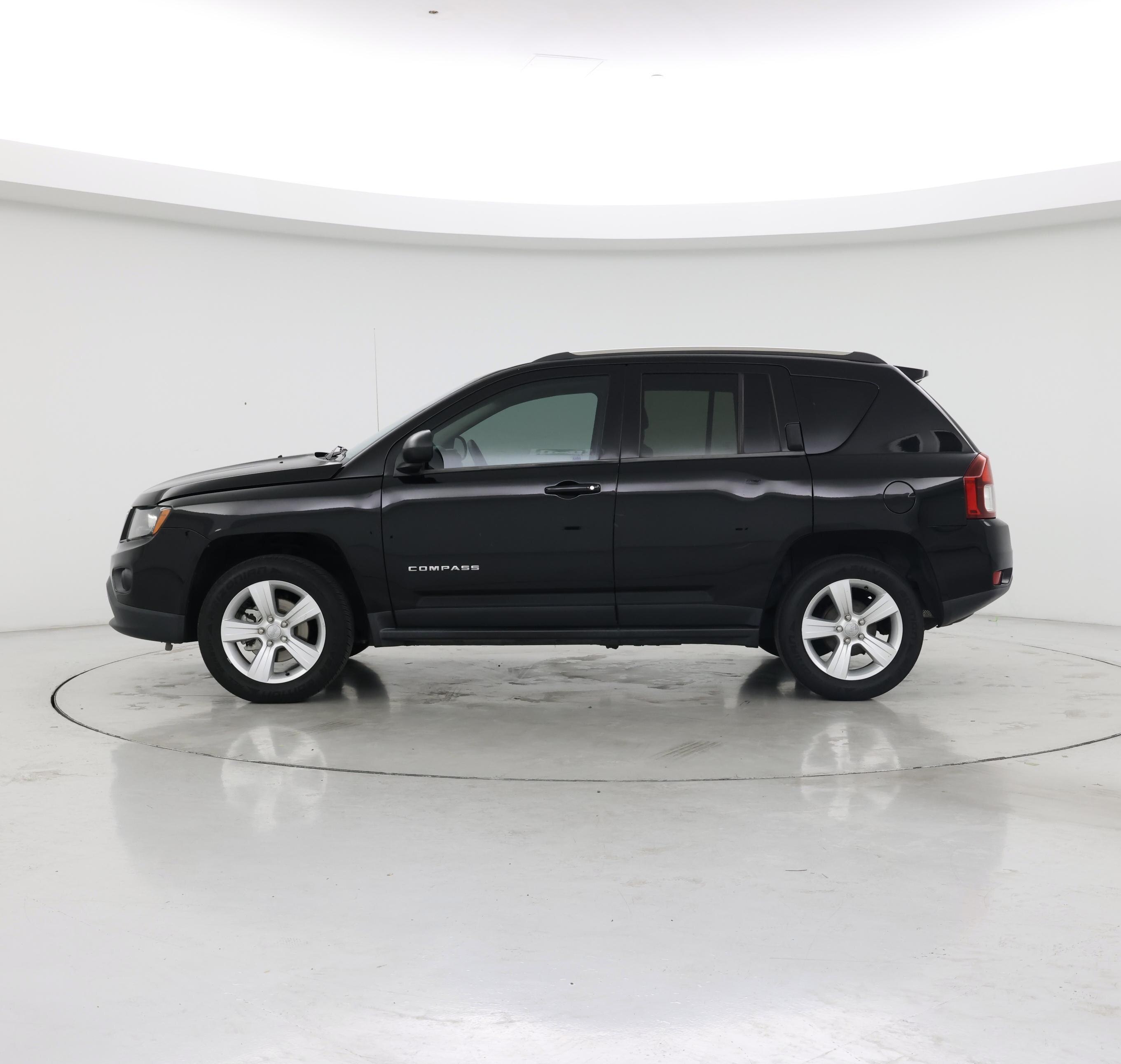 Thumbnail: 2014 Jeep Compass - 3