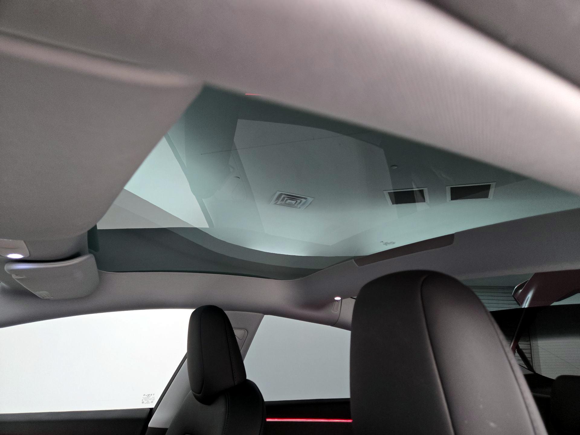 Thumbnail: 2025 Tesla Model 3 - 18