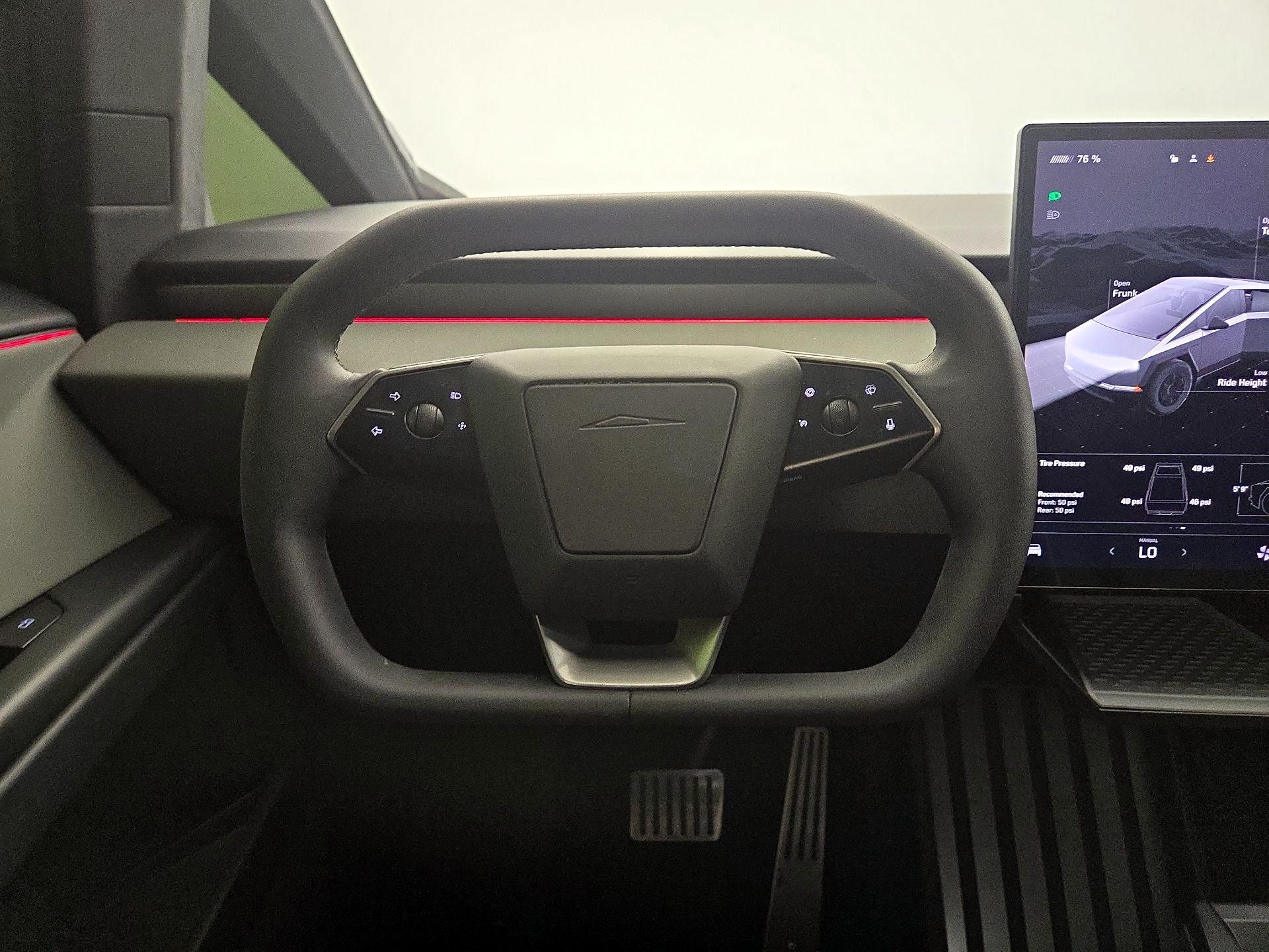 Thumbnail: 2024 Tesla Cybertruck - 10