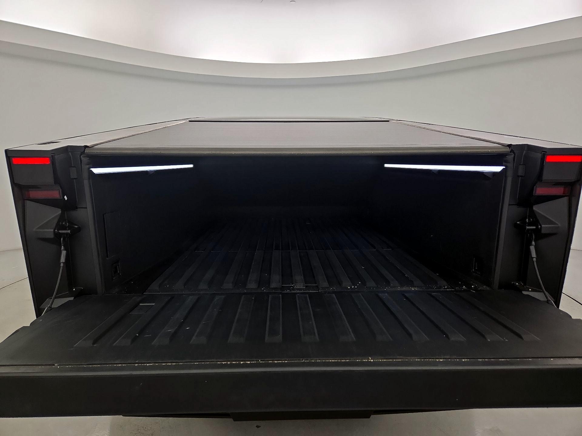 Thumbnail: 2024 Tesla Cybertruck - 20