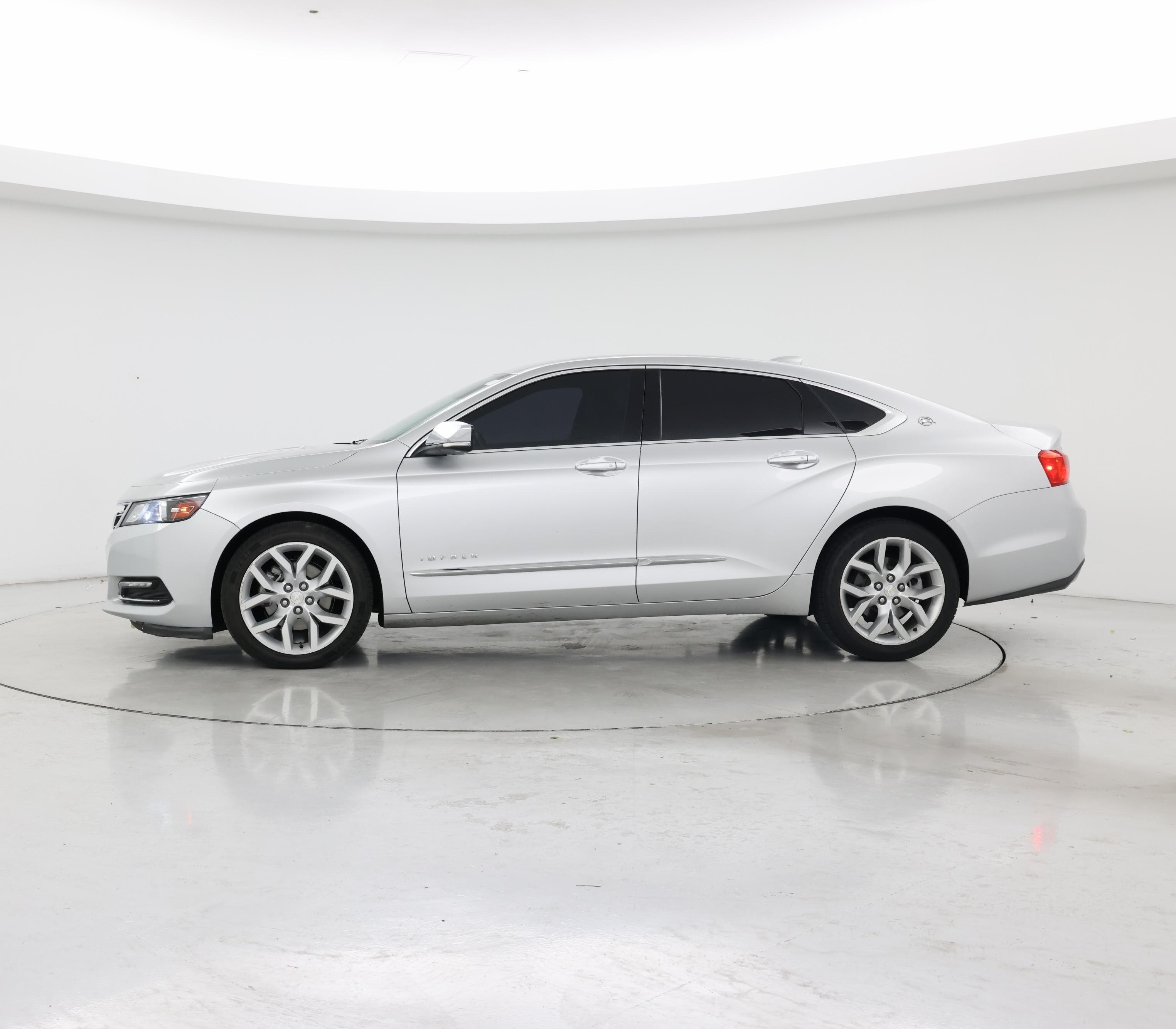 Thumbnail: 2016 Chevrolet Impala - 3