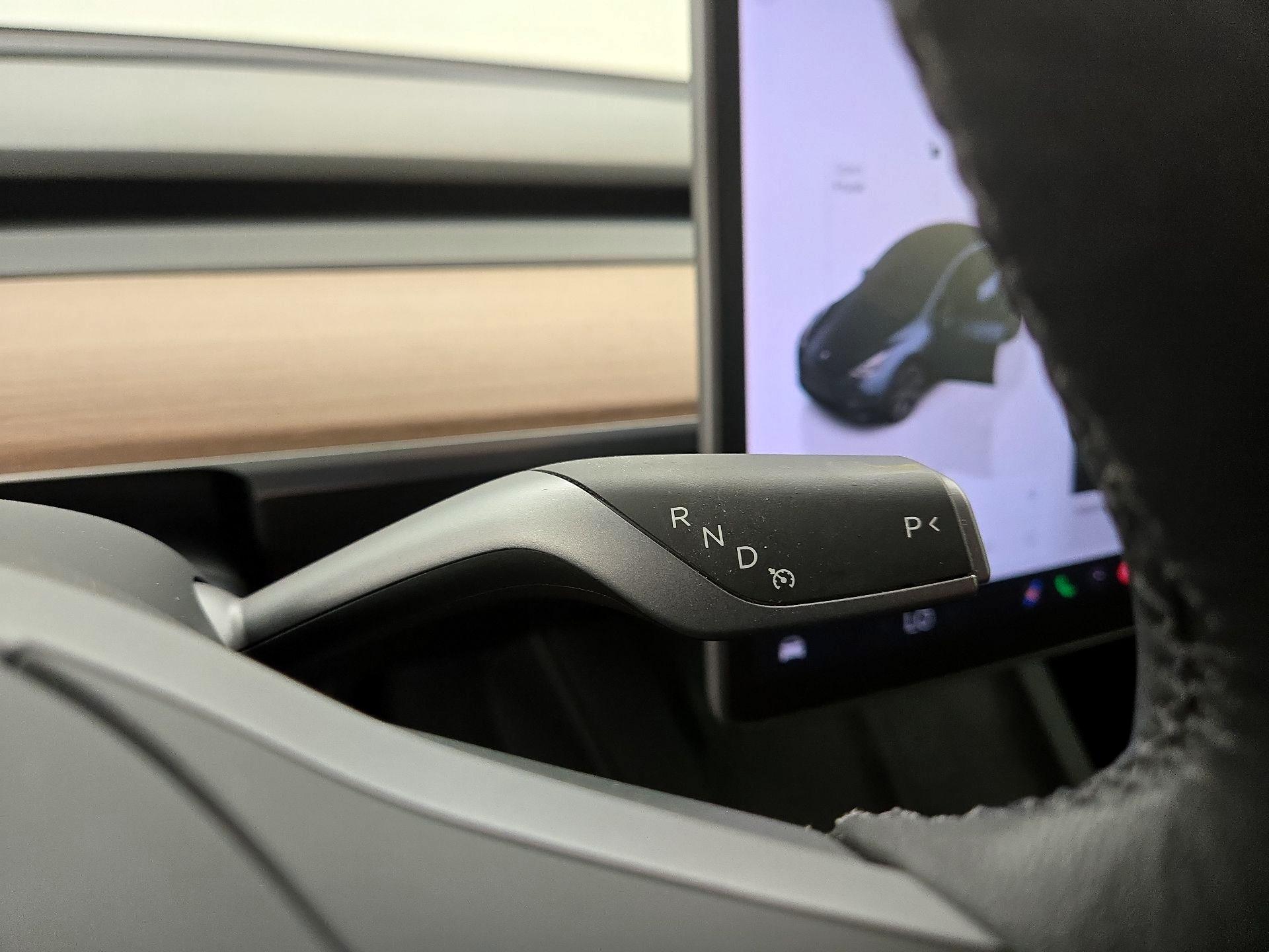 Thumbnail: 2025 Tesla Model Y - 17