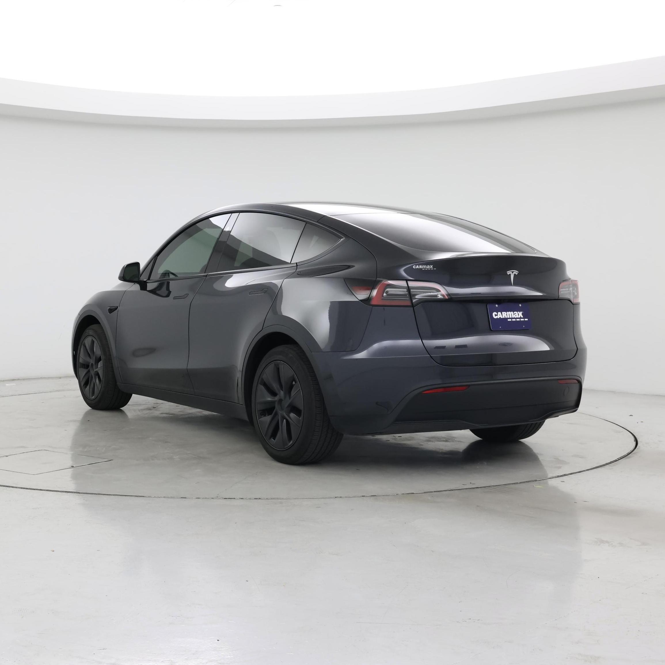 Thumbnail: 2025 Tesla Model Y - 2
