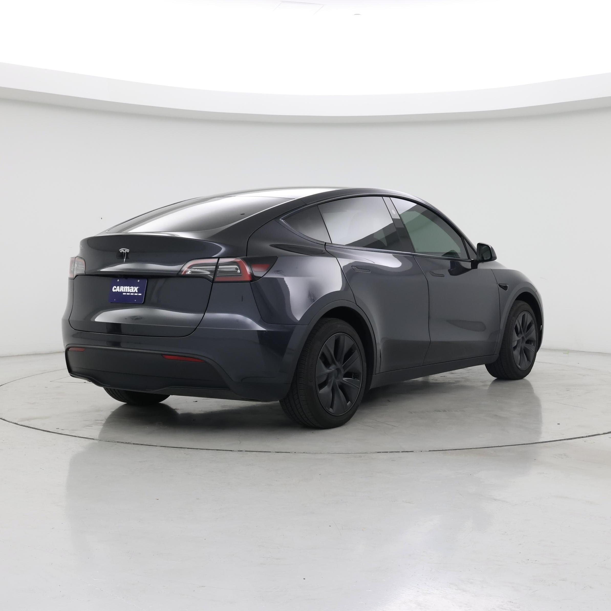 Thumbnail: 2025 Tesla Model Y - 8