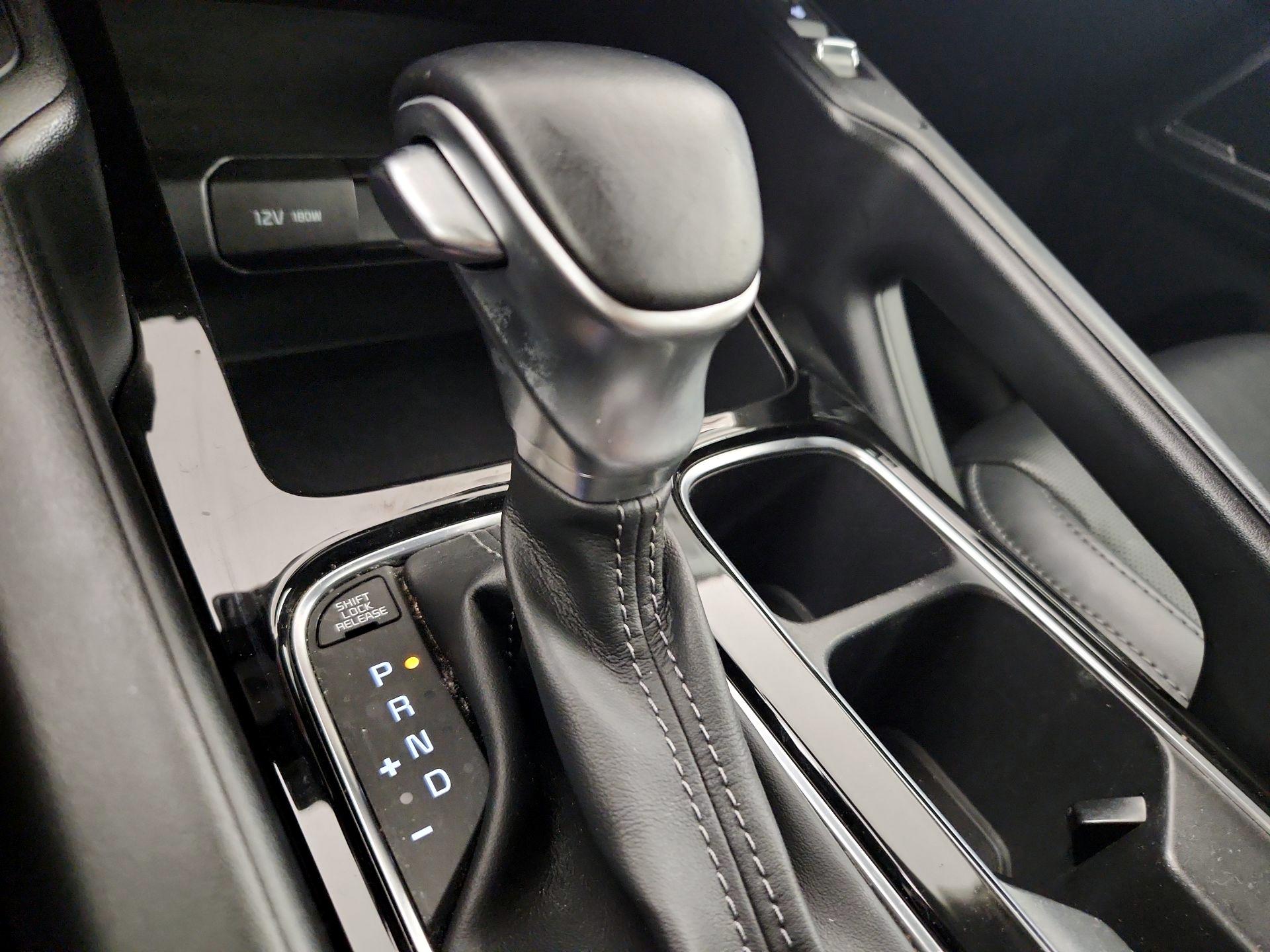 Thumbnail: 2021 Kia Telluride - 17