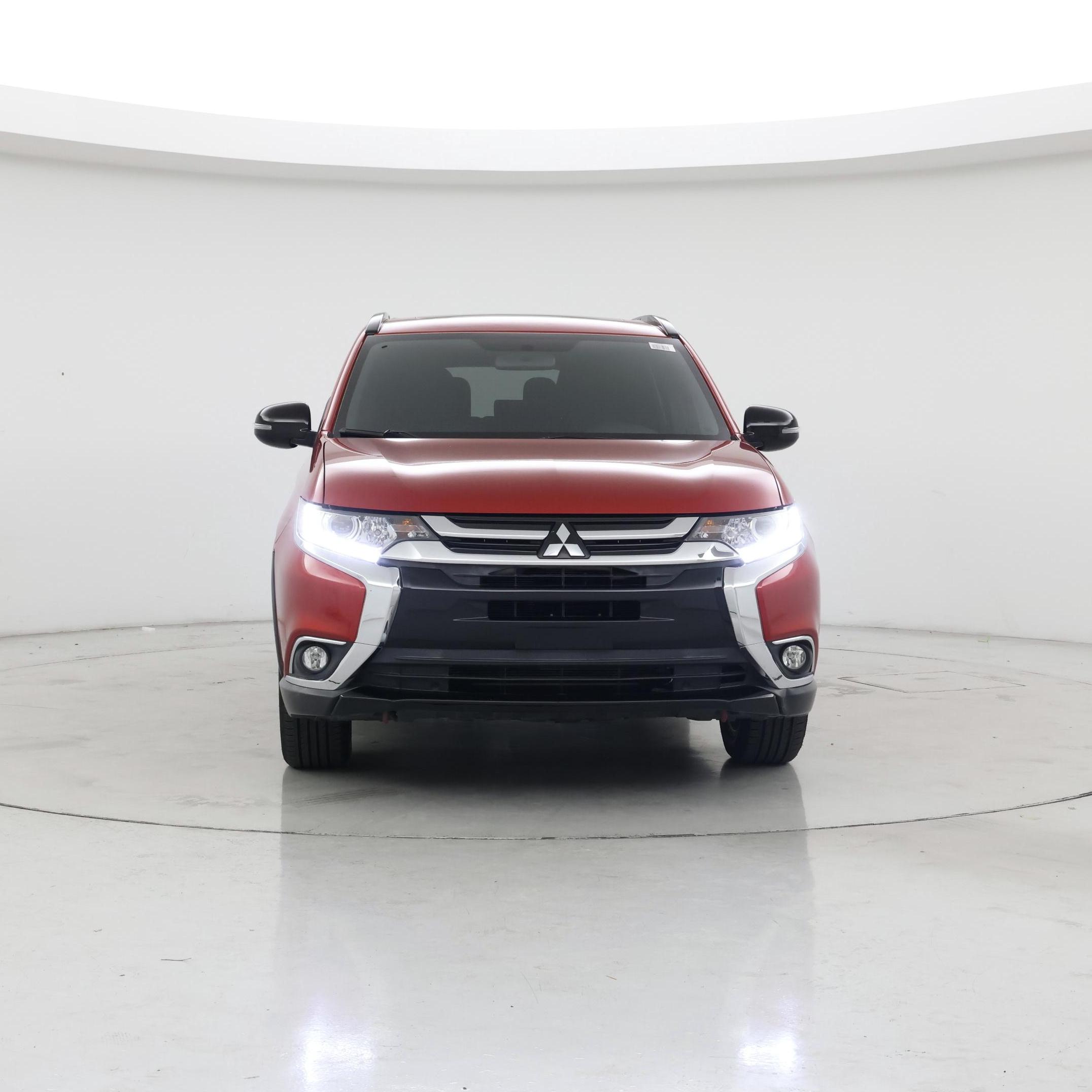 Thumbnail: 2018 Mitsubishi Outlander - 5