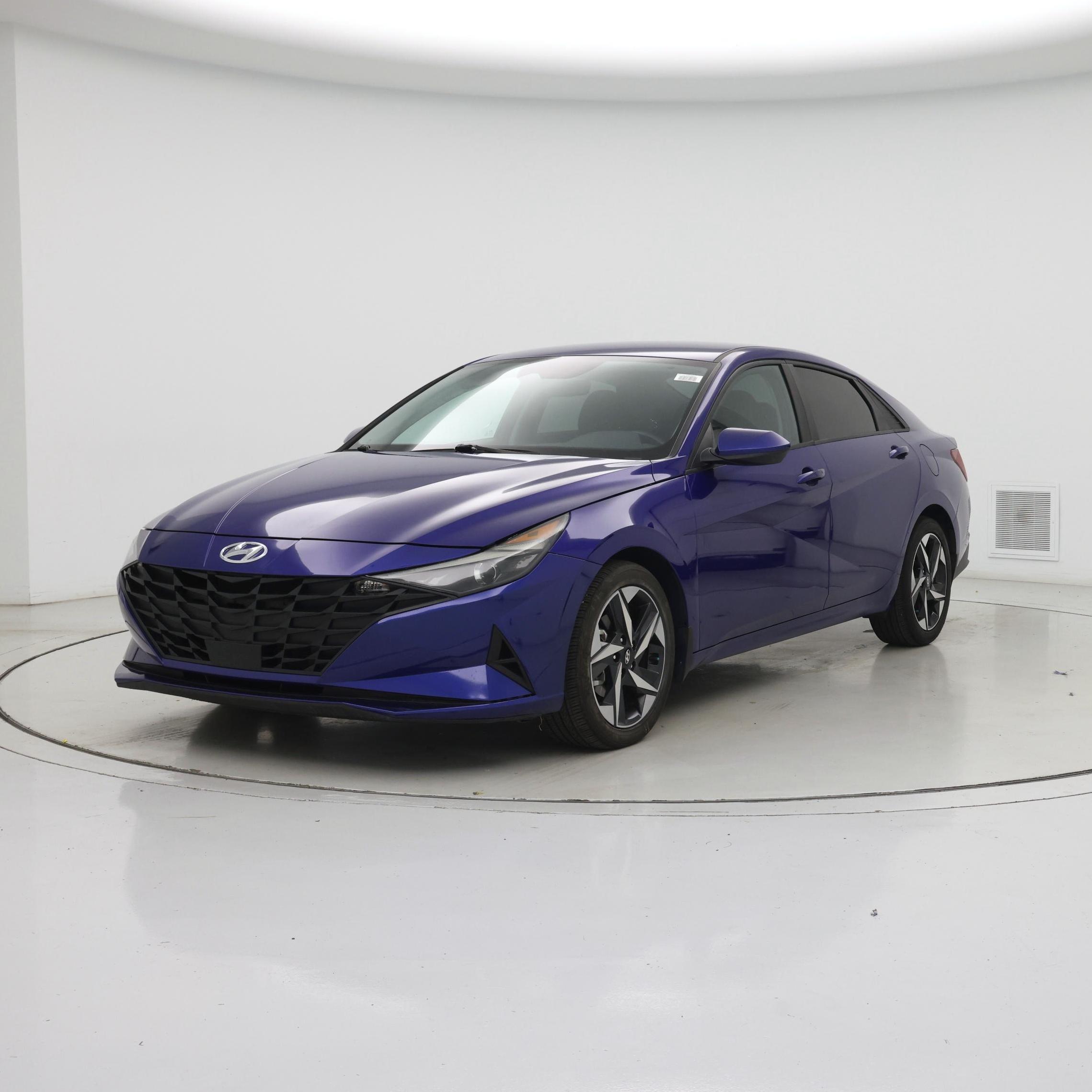 Thumbnail: 2023 Hyundai Elantra - 4