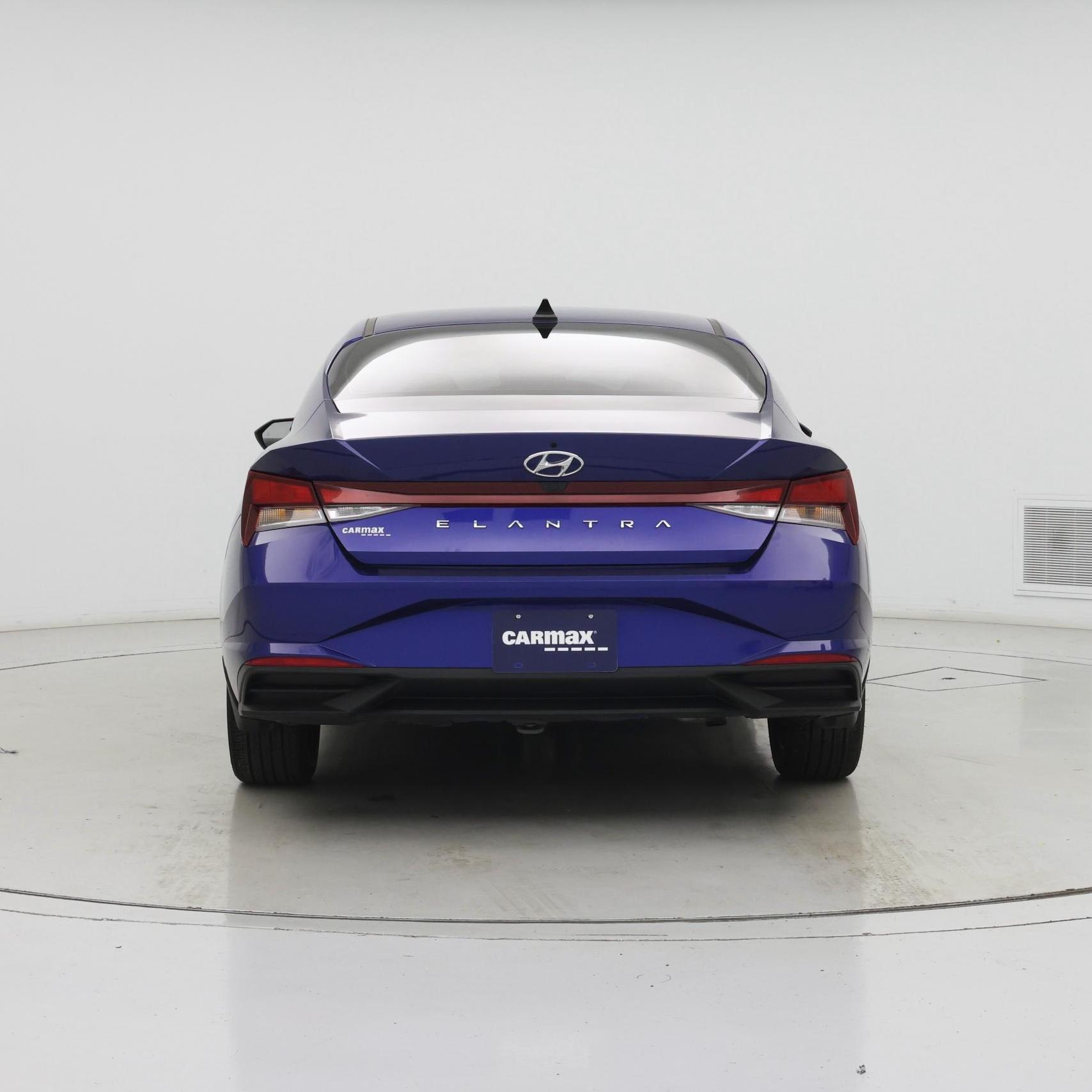 Thumbnail: 2023 Hyundai Elantra - 6