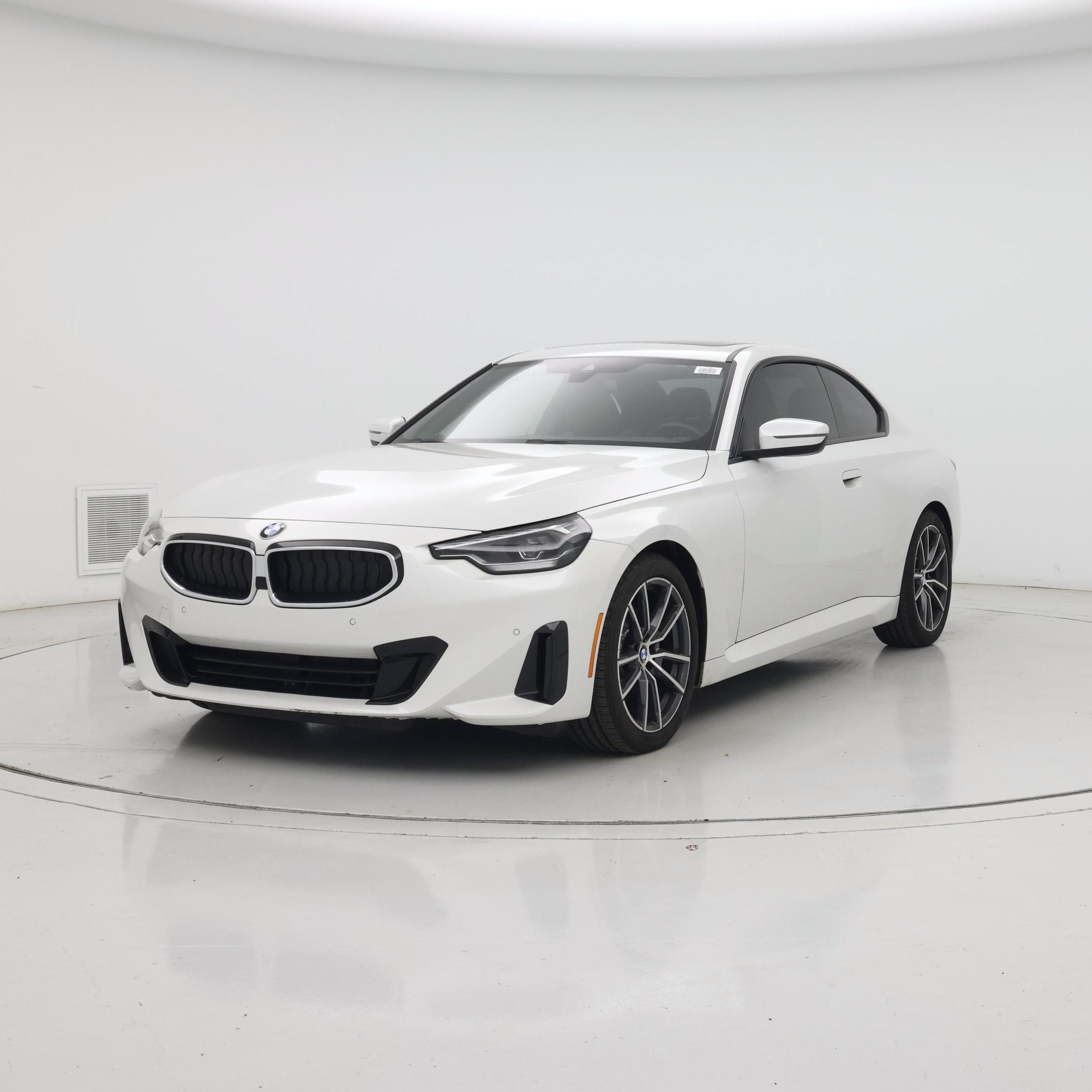Thumbnail: 2024 BMW 2 Series - 4
