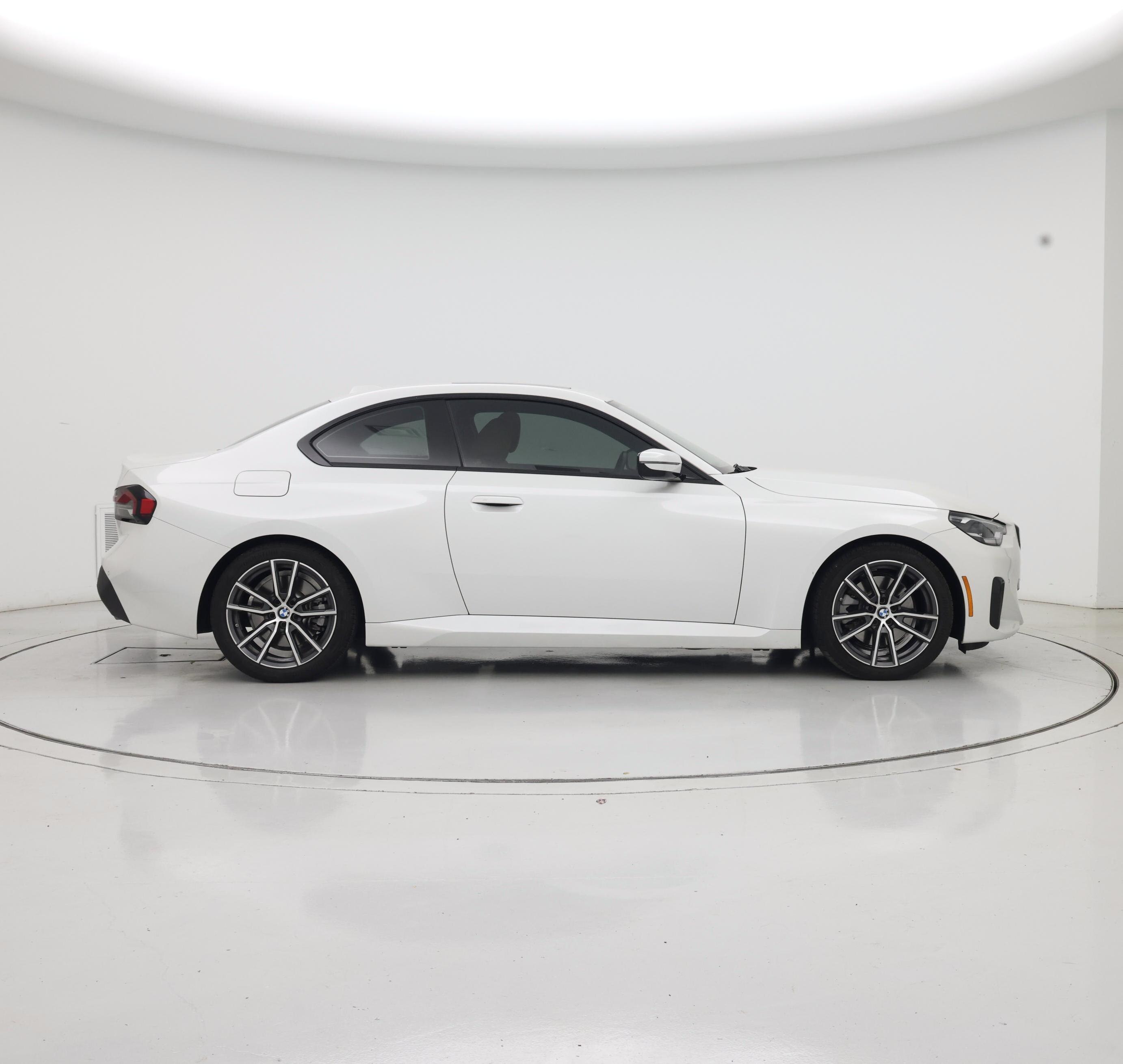 Thumbnail: 2024 BMW 2 Series - 7