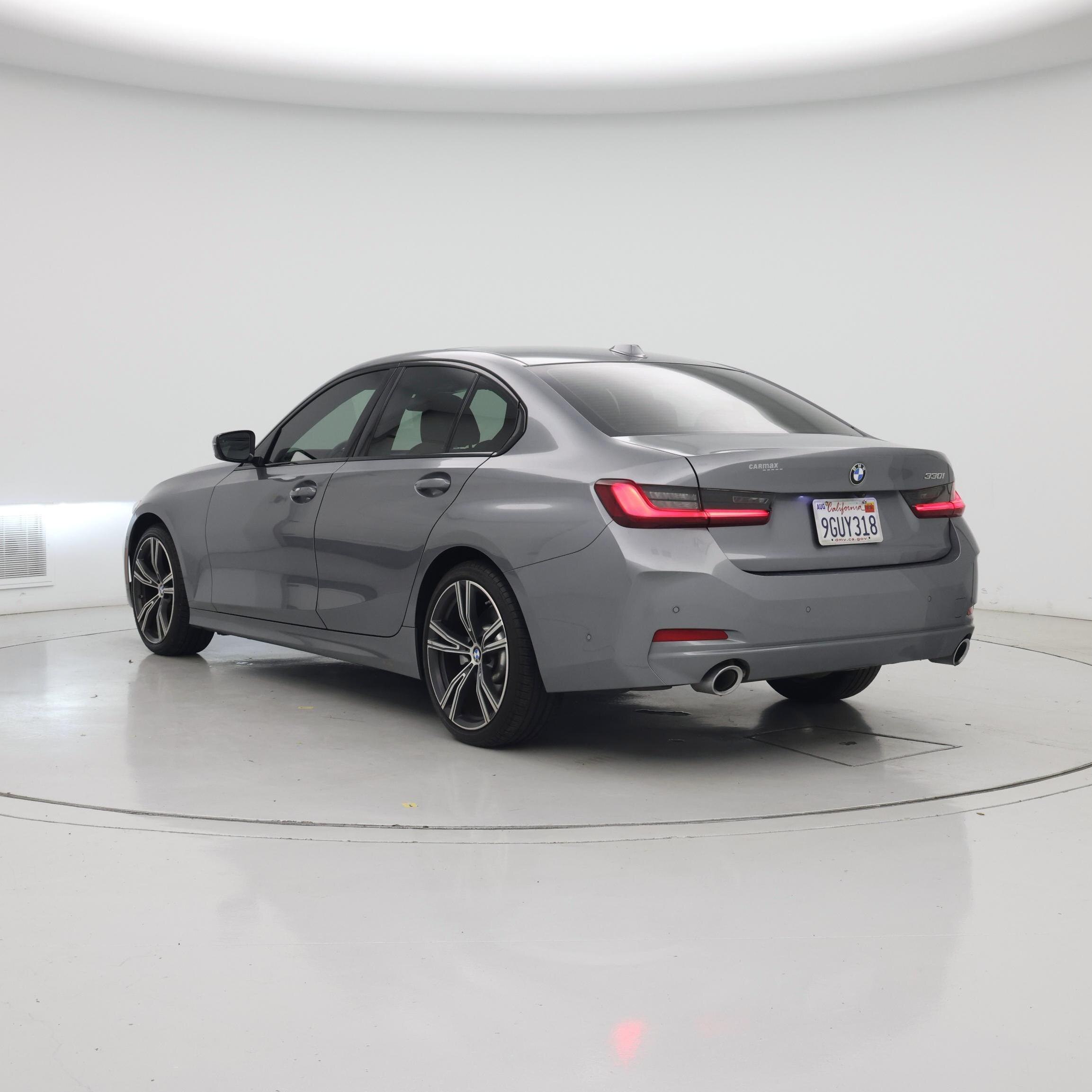 Thumbnail: 2023 BMW 3 Series - 2