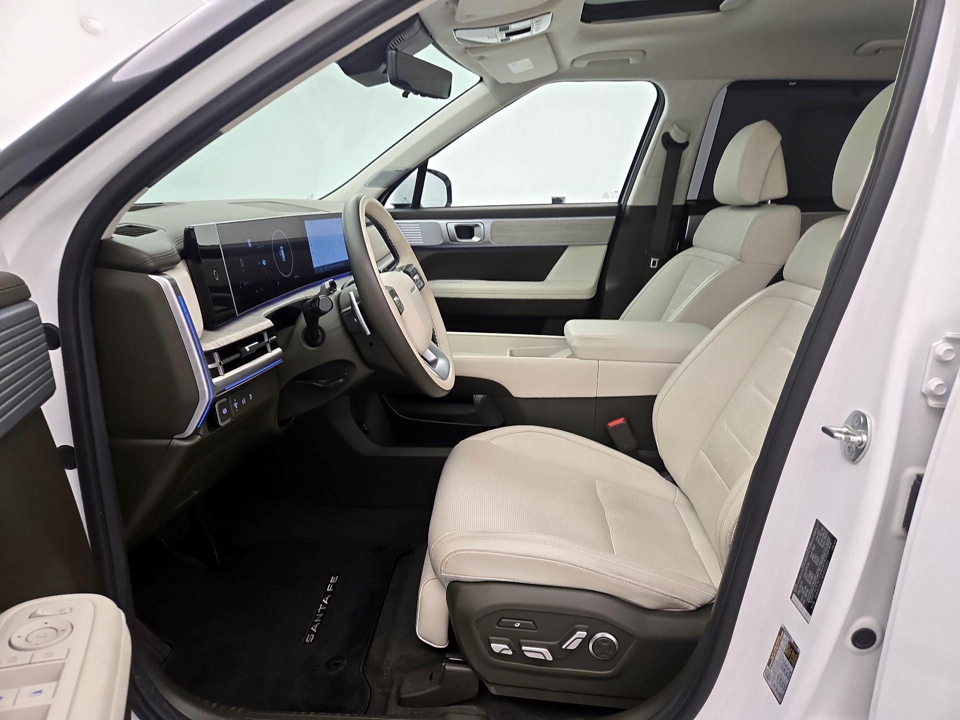Thumbnail: 2024 Hyundai Santa Fe - 11
