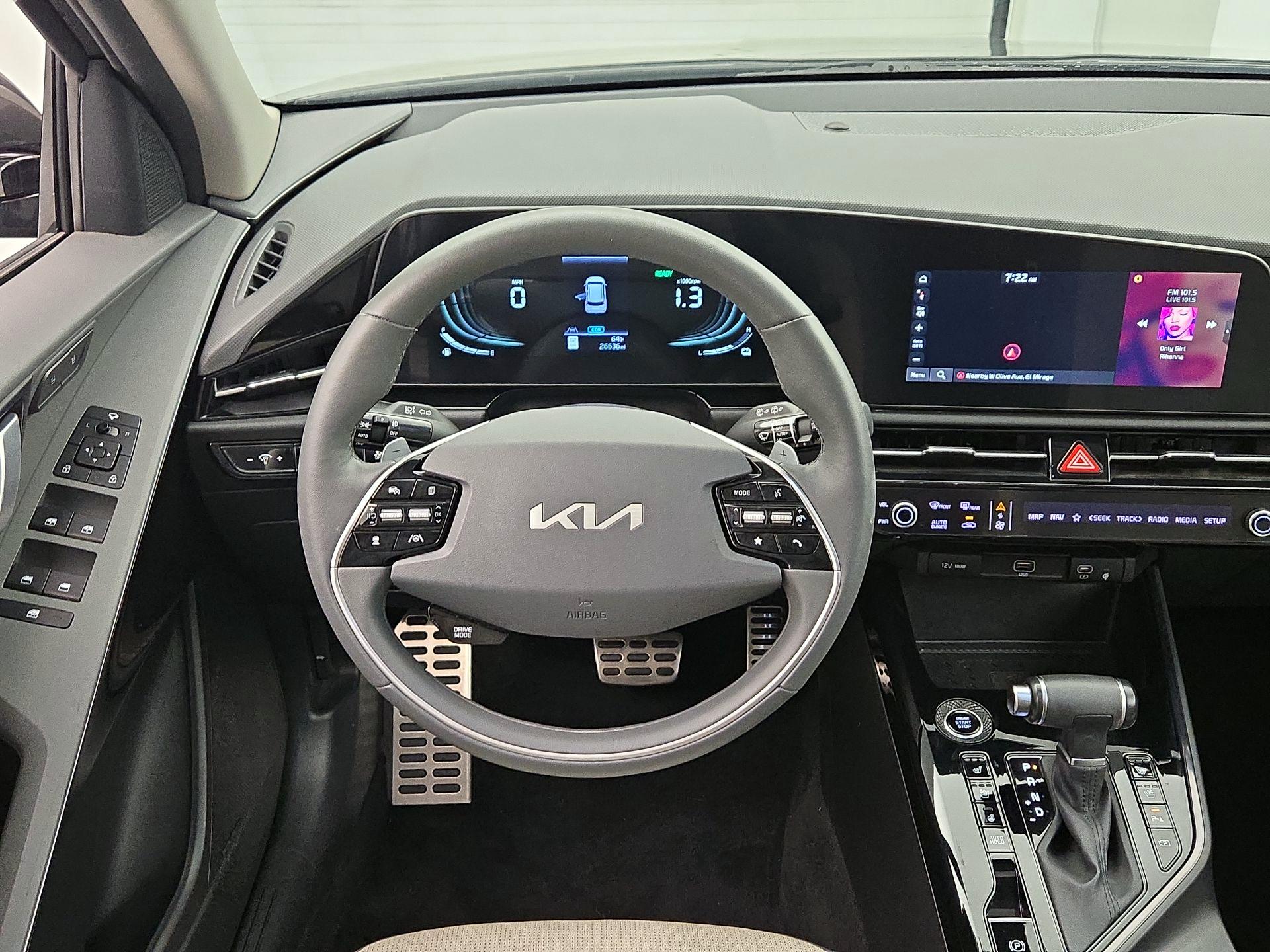 Thumbnail: 2023 Kia Niro - 10