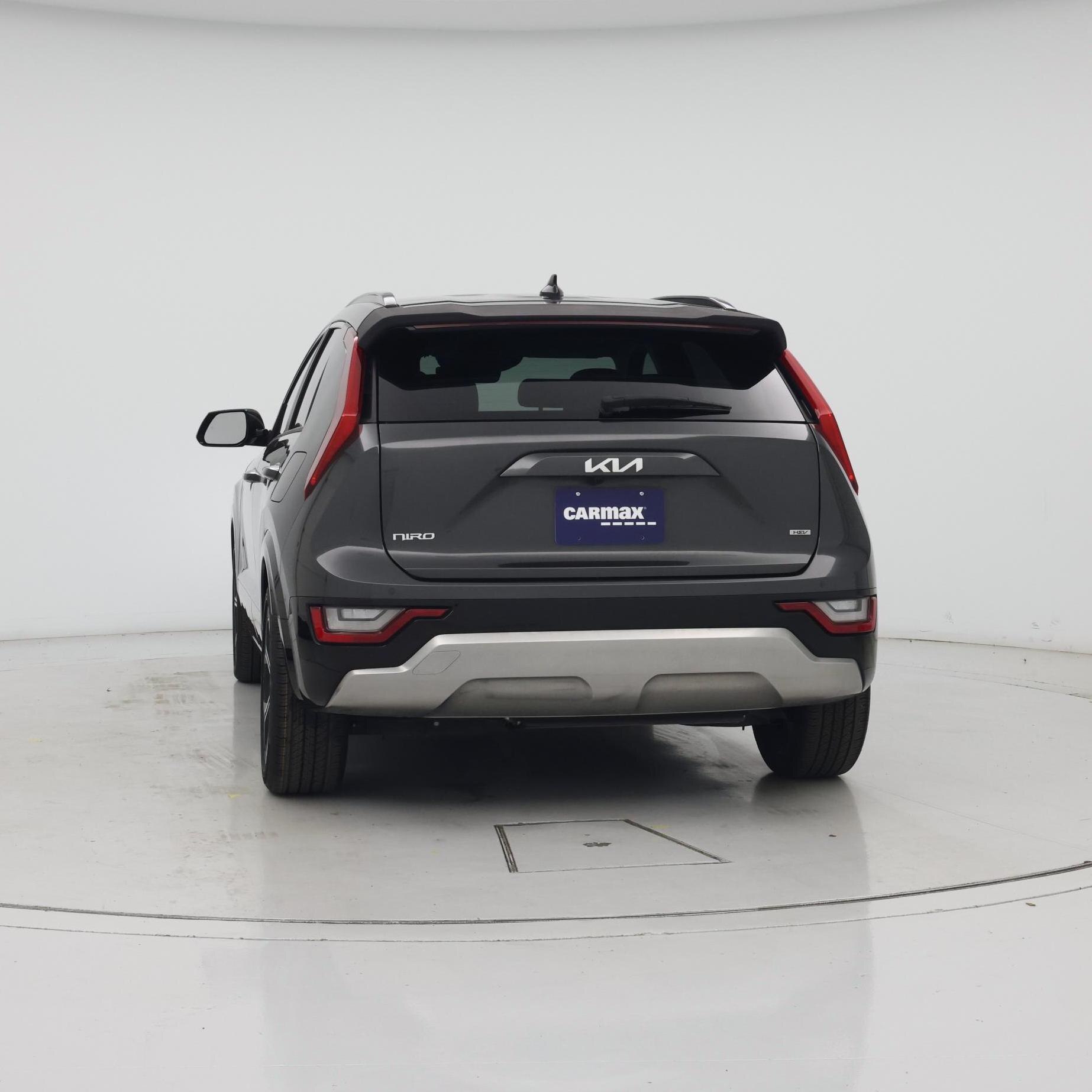 Thumbnail: 2023 Kia Niro - 6