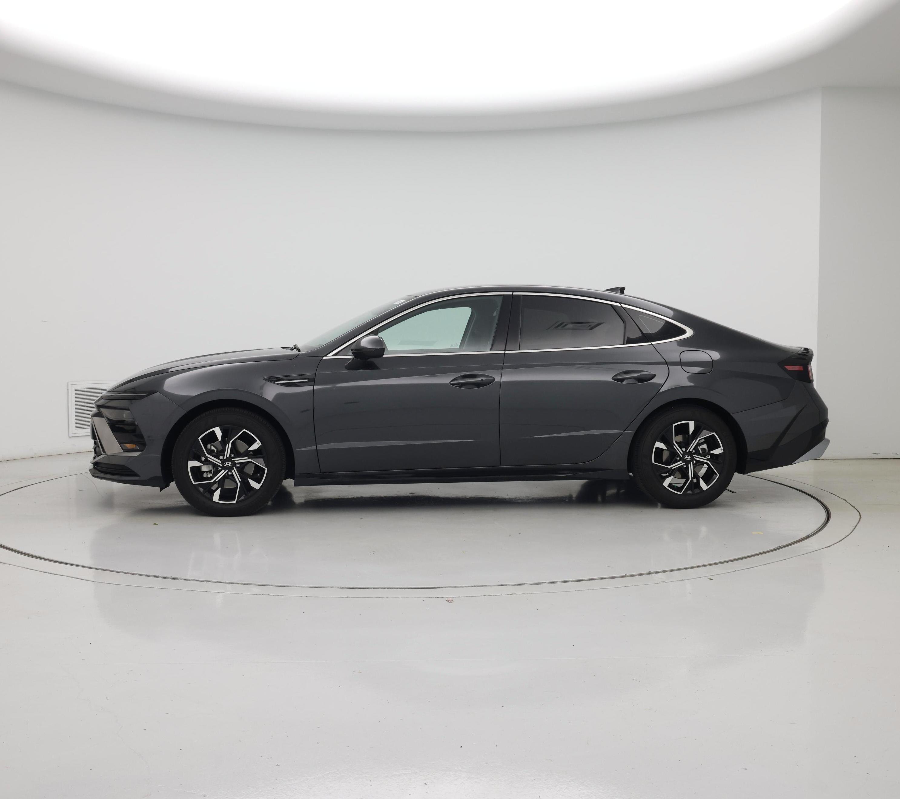 Thumbnail: 2025 Hyundai Sonata - 3