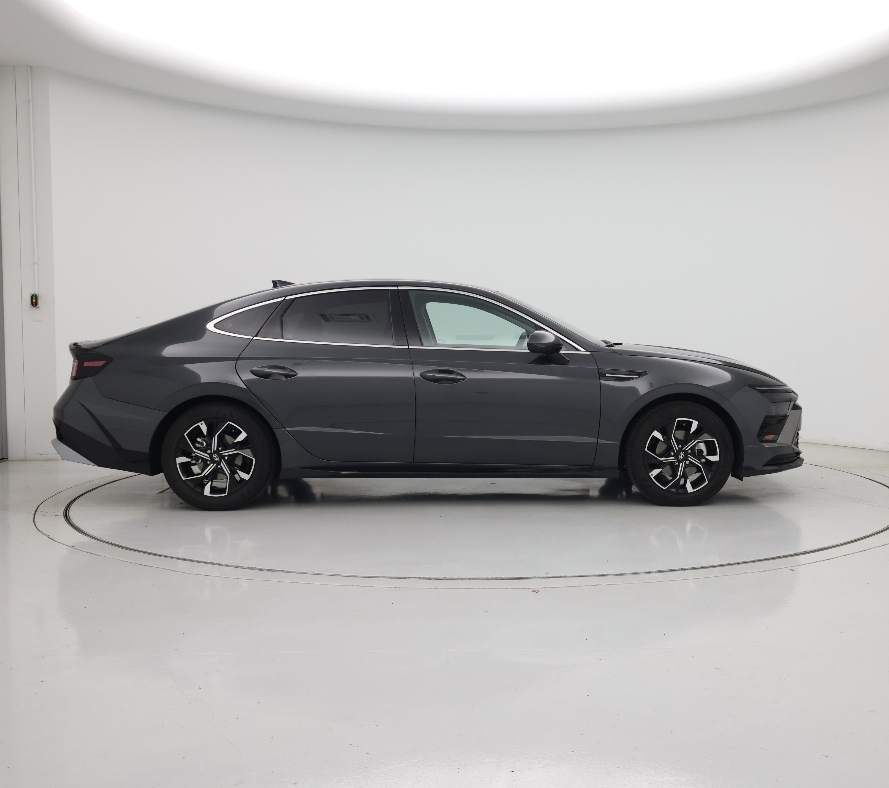 Thumbnail: 2025 Hyundai Sonata - 7