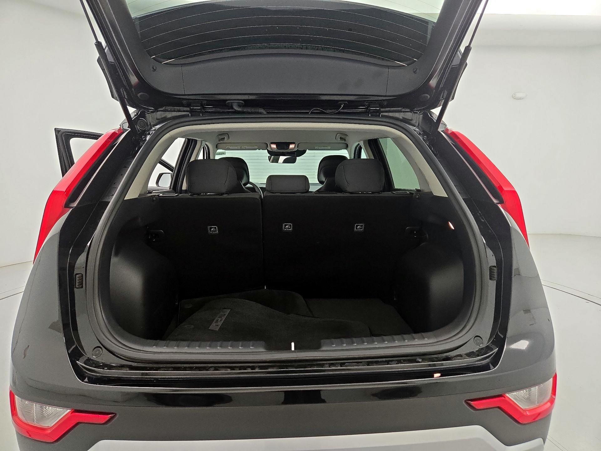 Thumbnail: 2025 Kia Niro - 20