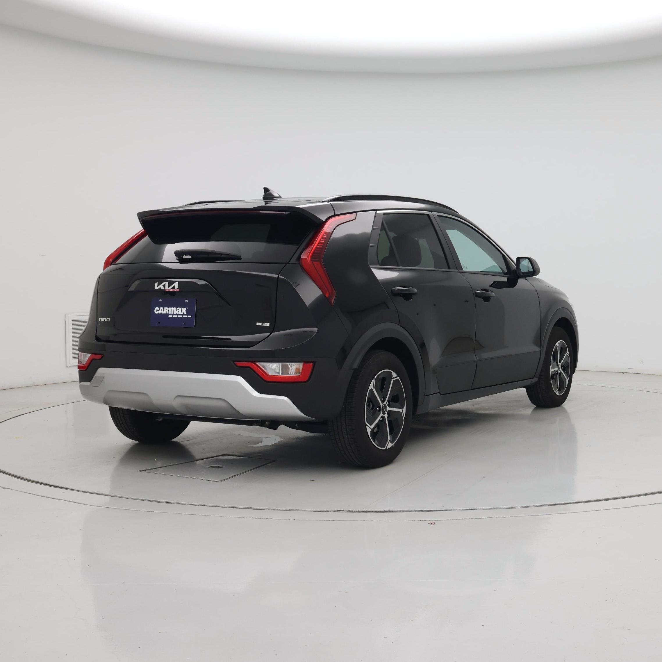 Thumbnail: 2025 Kia Niro - 8