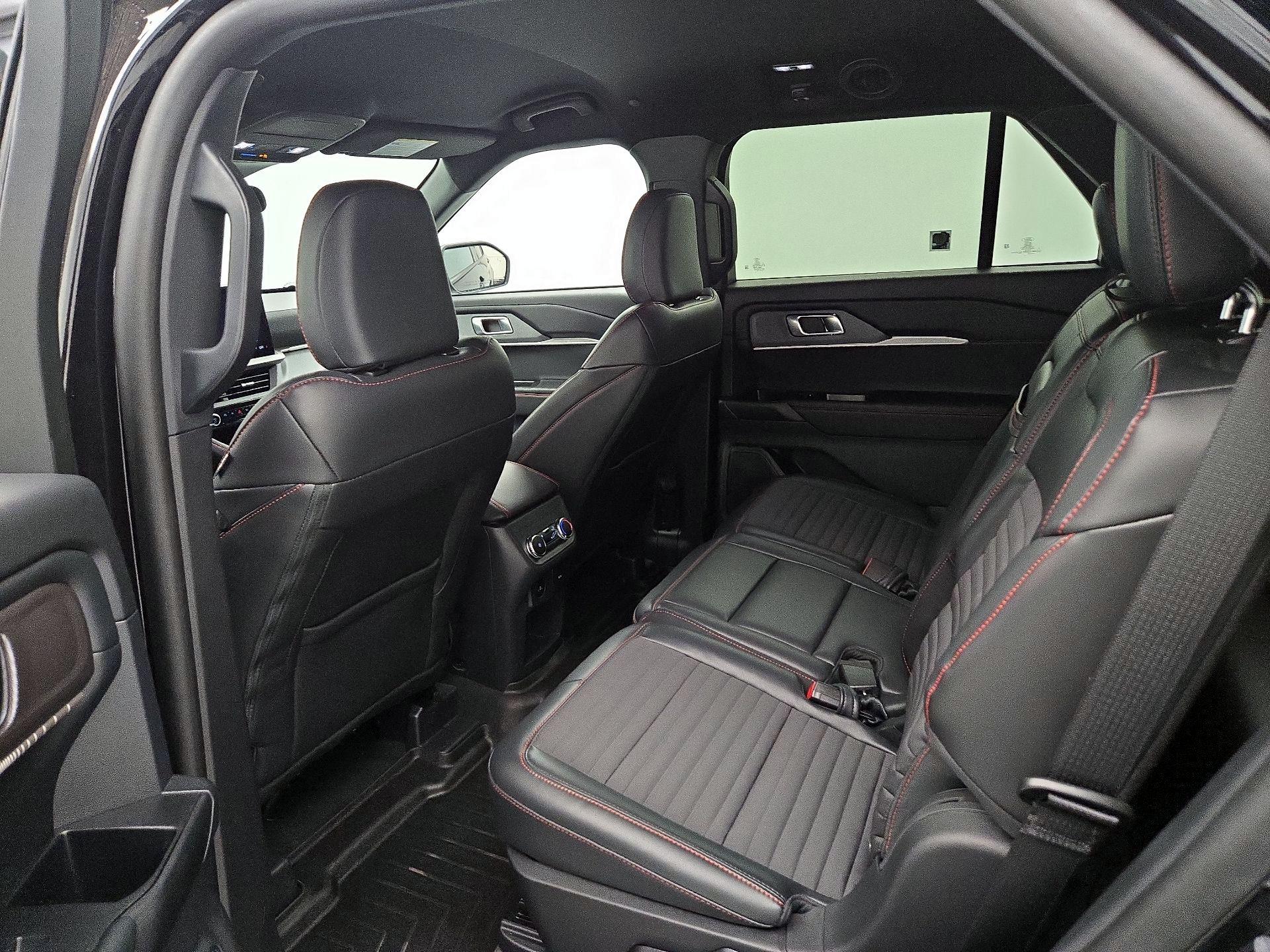 Thumbnail: 2025 Ford Explorer - 20