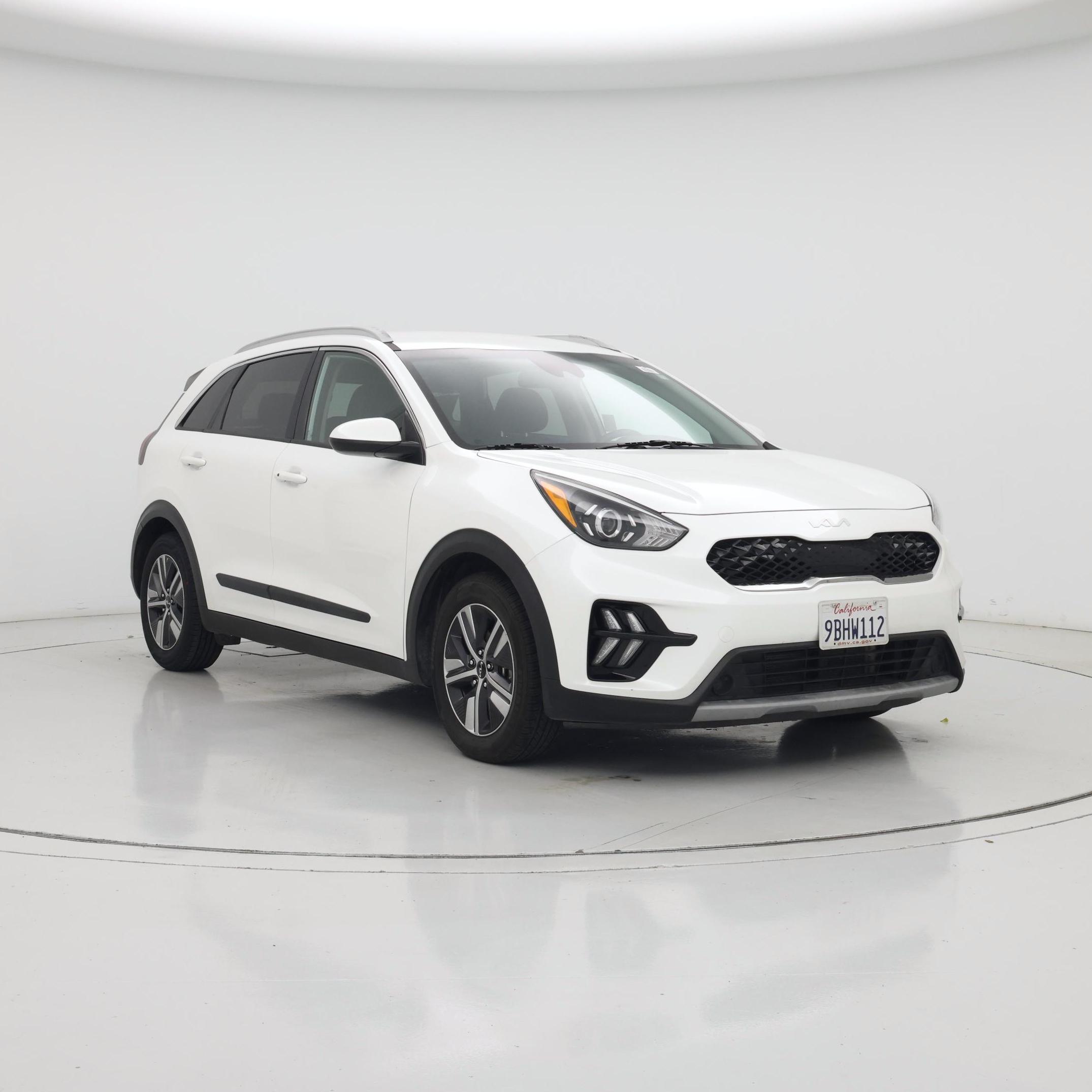 White 2022 Kia Niro SUV / Crossover Front-Wheel Drive Automatic